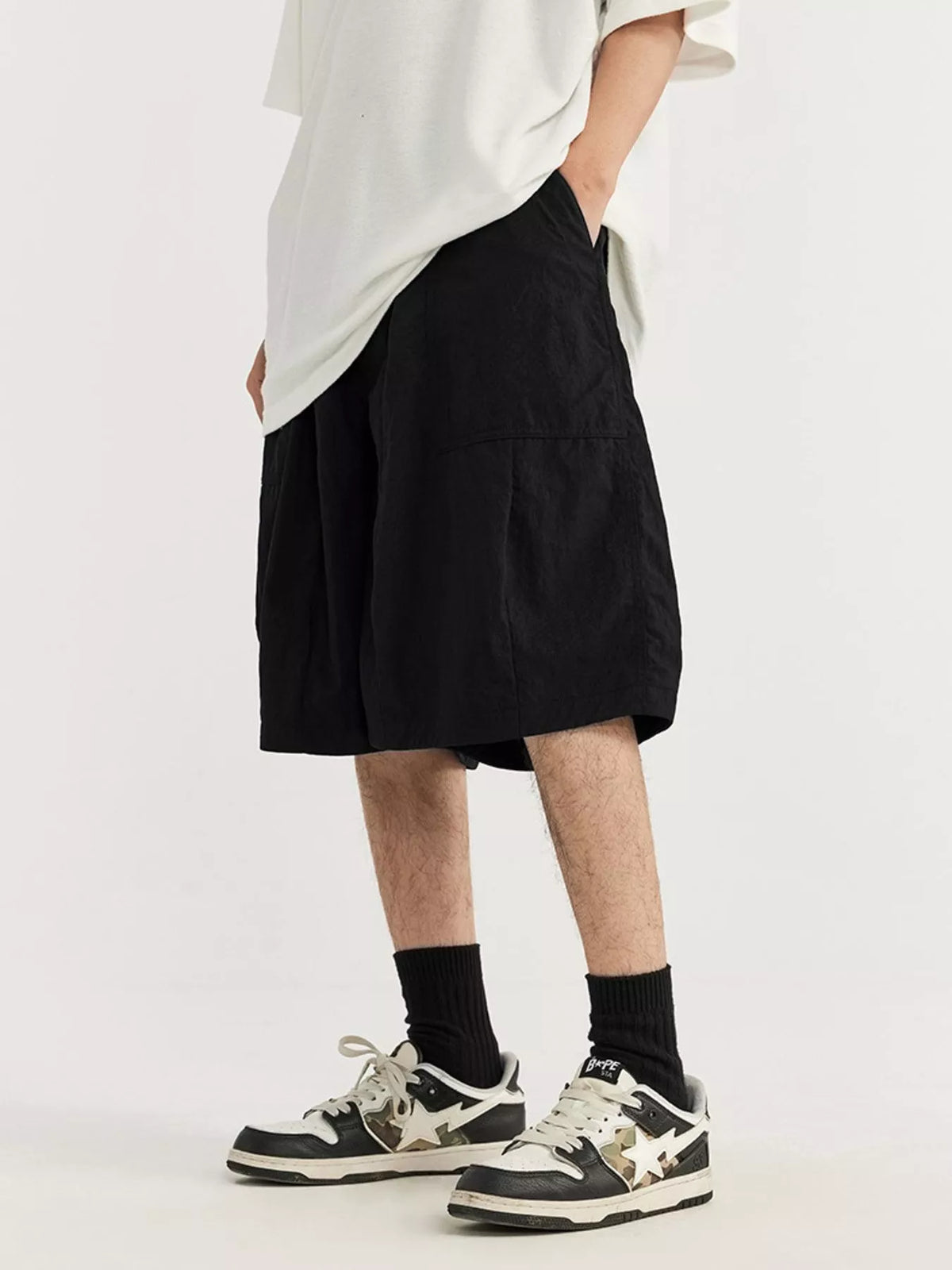 Men's Loose-Fit Drawstring Shorts, view 2