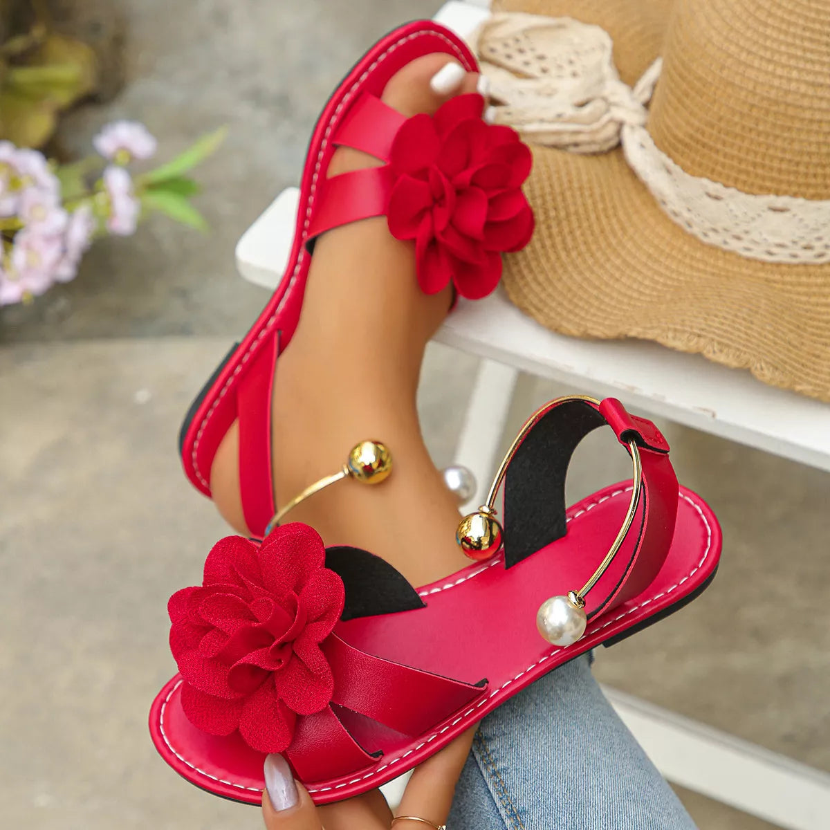 Flower Open Toe Sandals in Red
