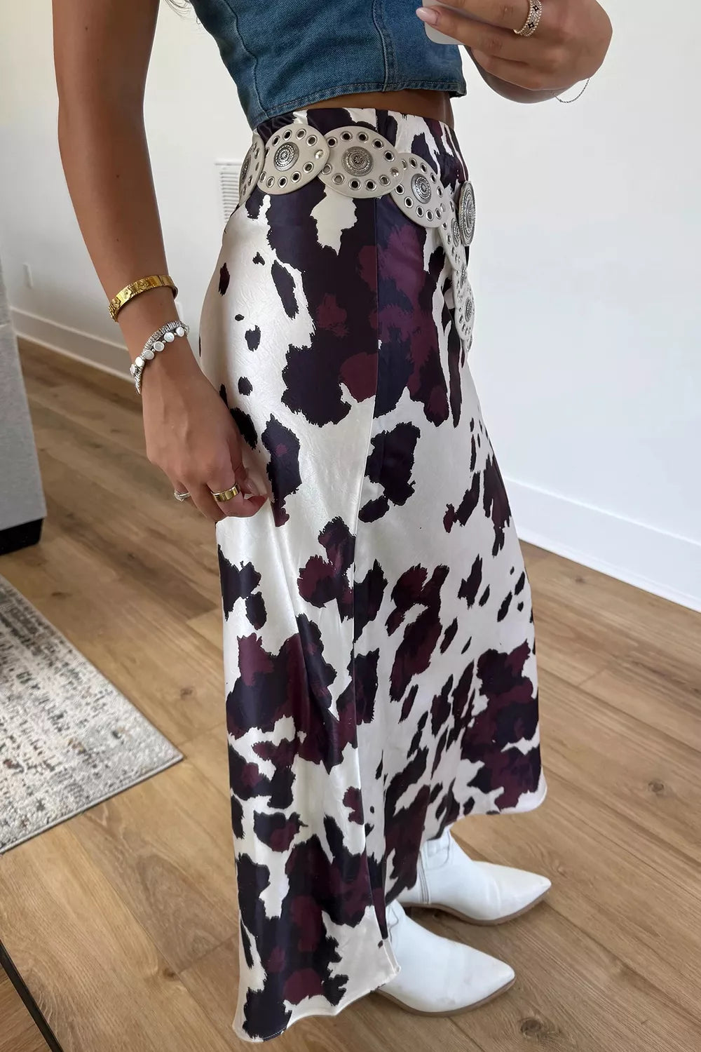 Abstract Print Western Long Metal Zip-Up Waist Daily Wear Skirt in Coffee Brown, view 2