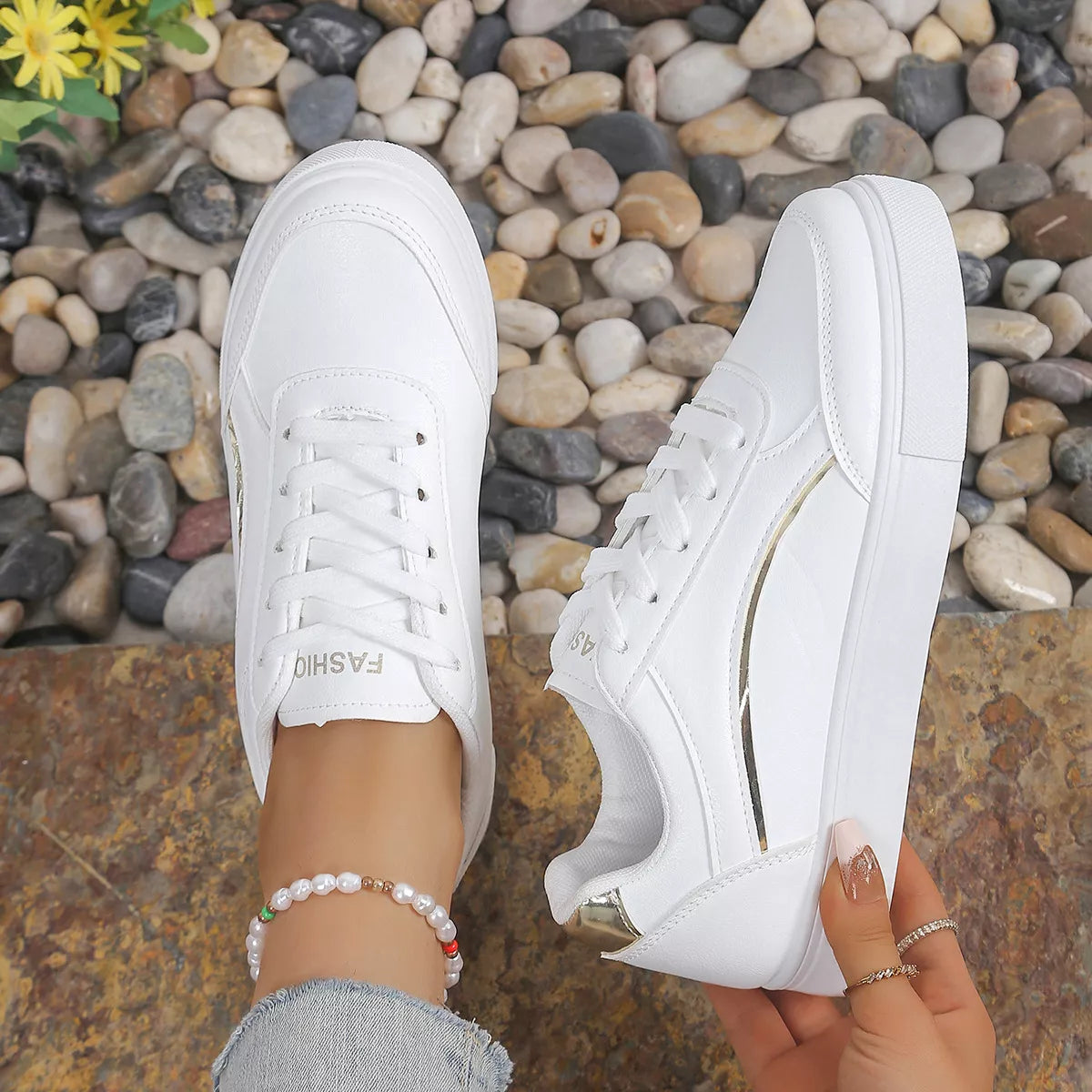 Round Toe Platform Sneakers - Lilixa.store