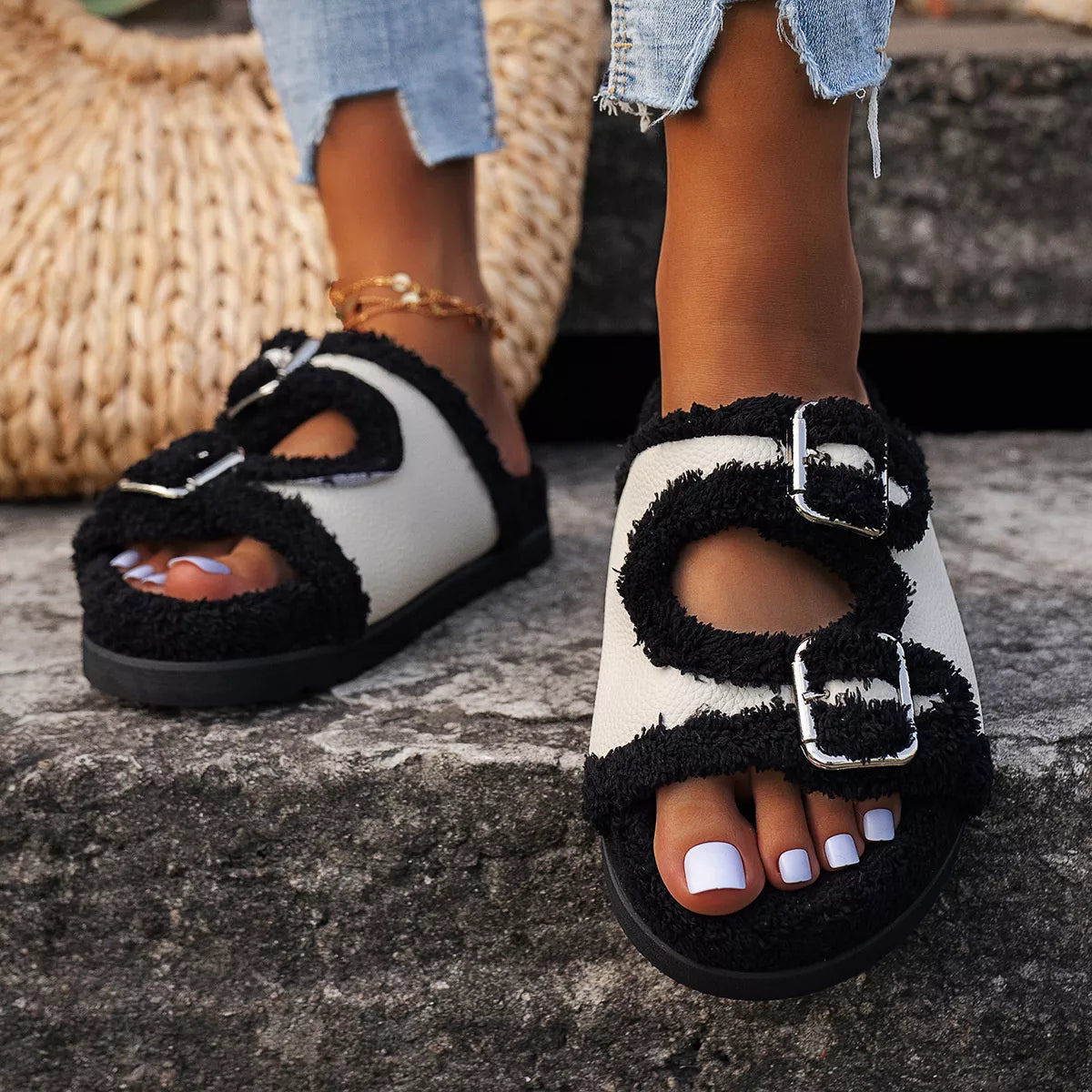 Buckle Decor Plush Lined Platform Slippers - Lilixa.store