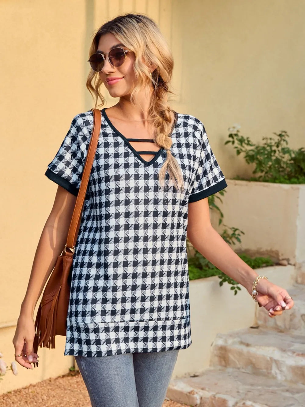 Houndstooth V-Neck Short Sleeve T-Shirt - Lilixa.store