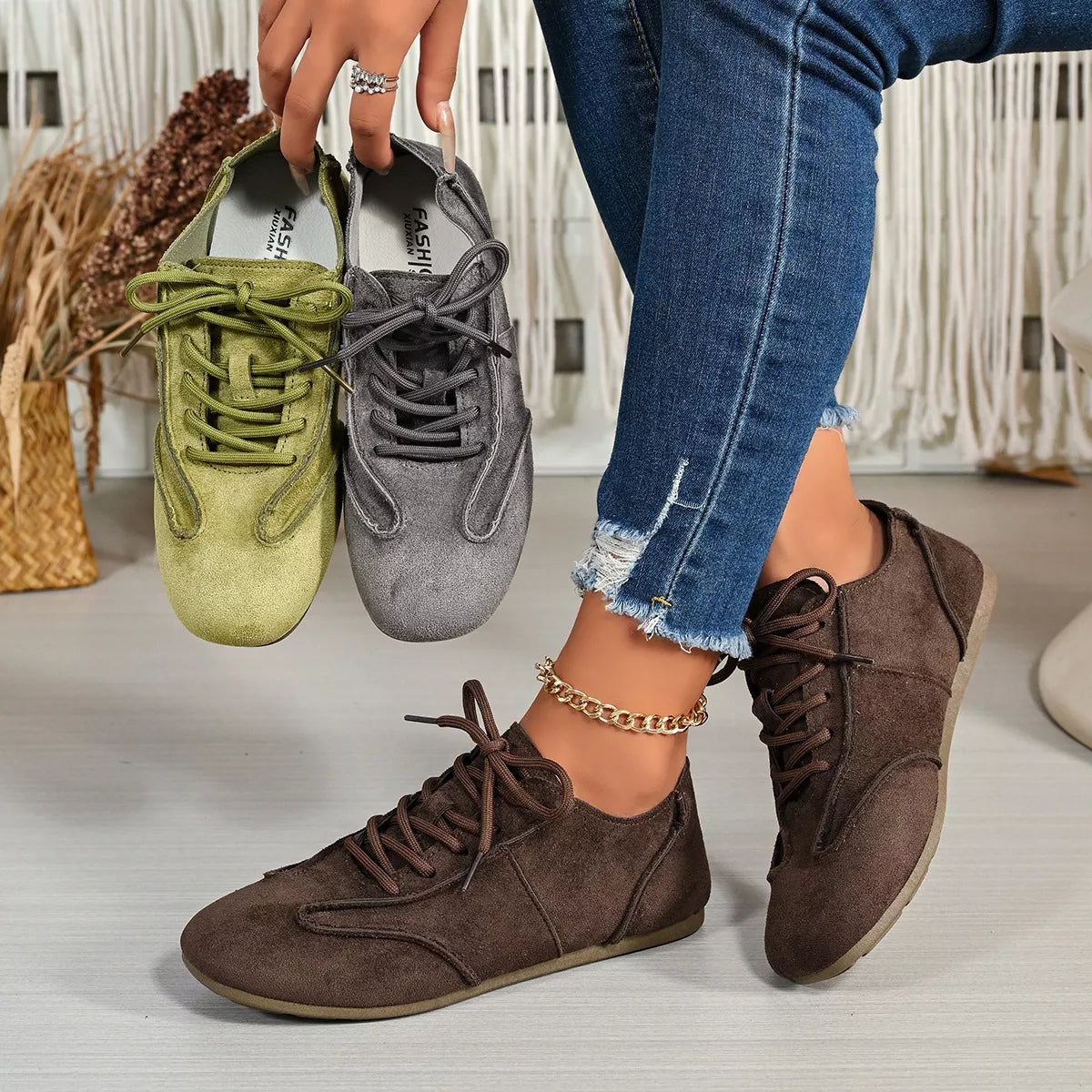 Lace Up Round Toe Sneakers - Lilixa.store