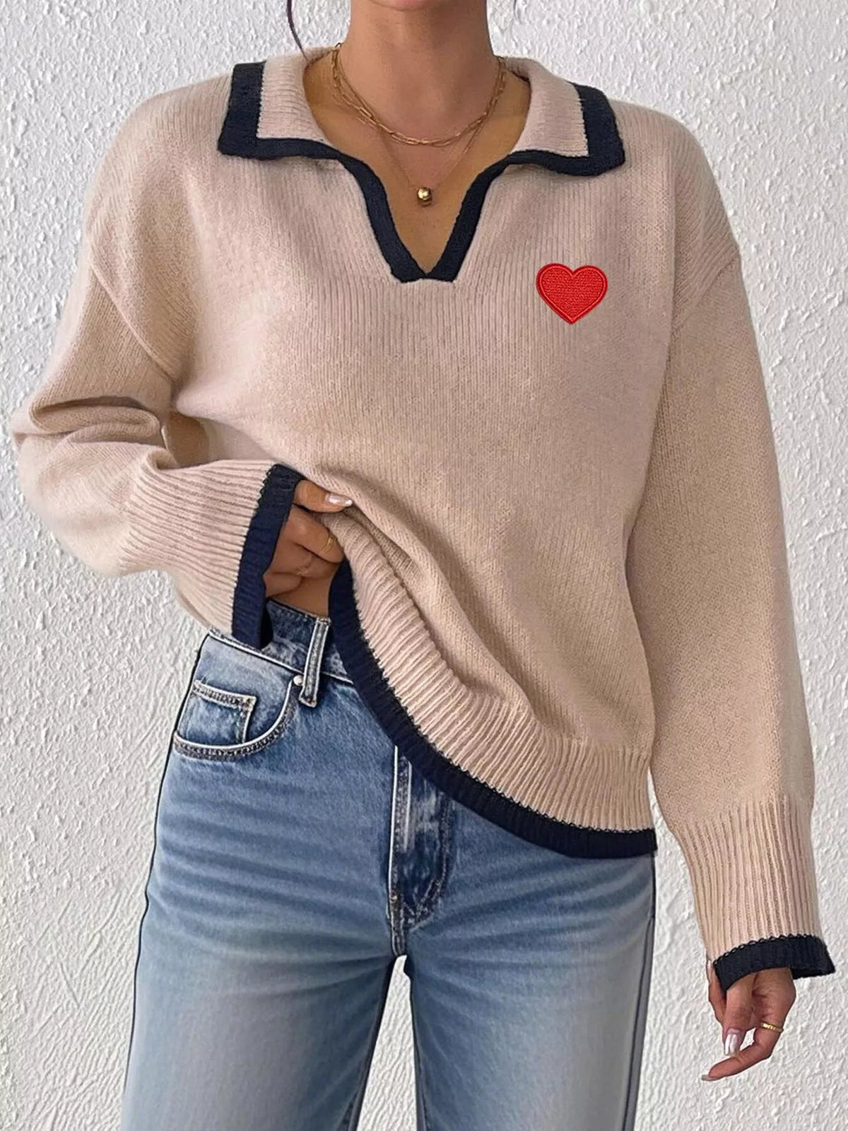 Contrast Trim Heart Embroidered Polo Collar Sweater, view 3