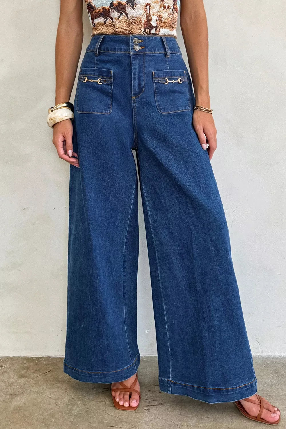 Hardware Decor Patched Pockets Wide Leg Jeans - Lilixa.store