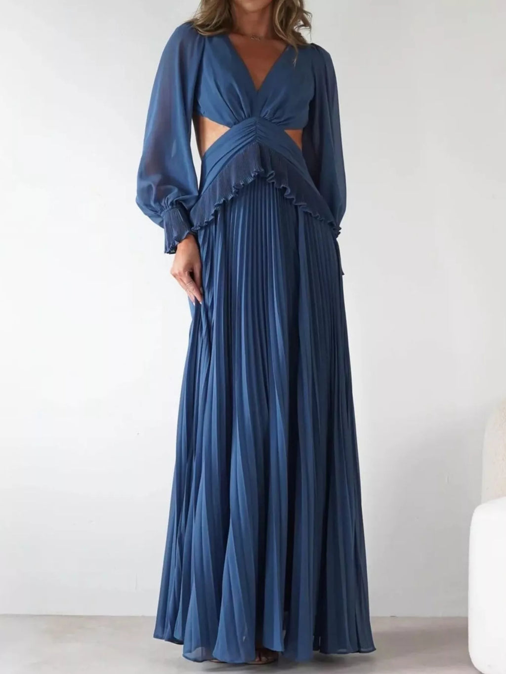 Backless Pleated Long Sleeve Maxi Dress - Lilixa.store
