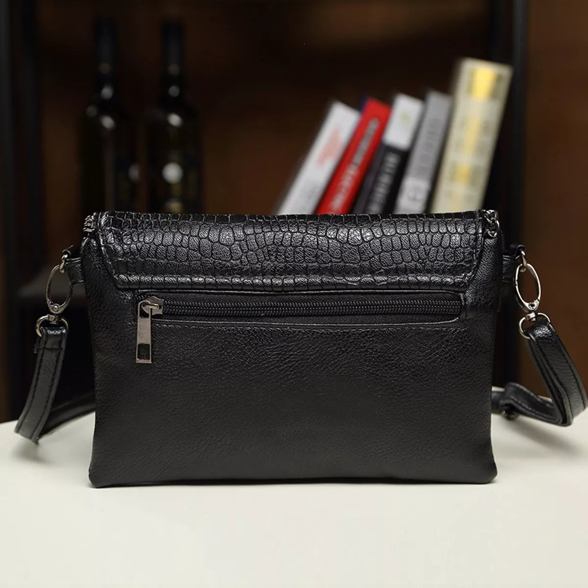 Crocodile Pattern Envelope Crossbody Bag
