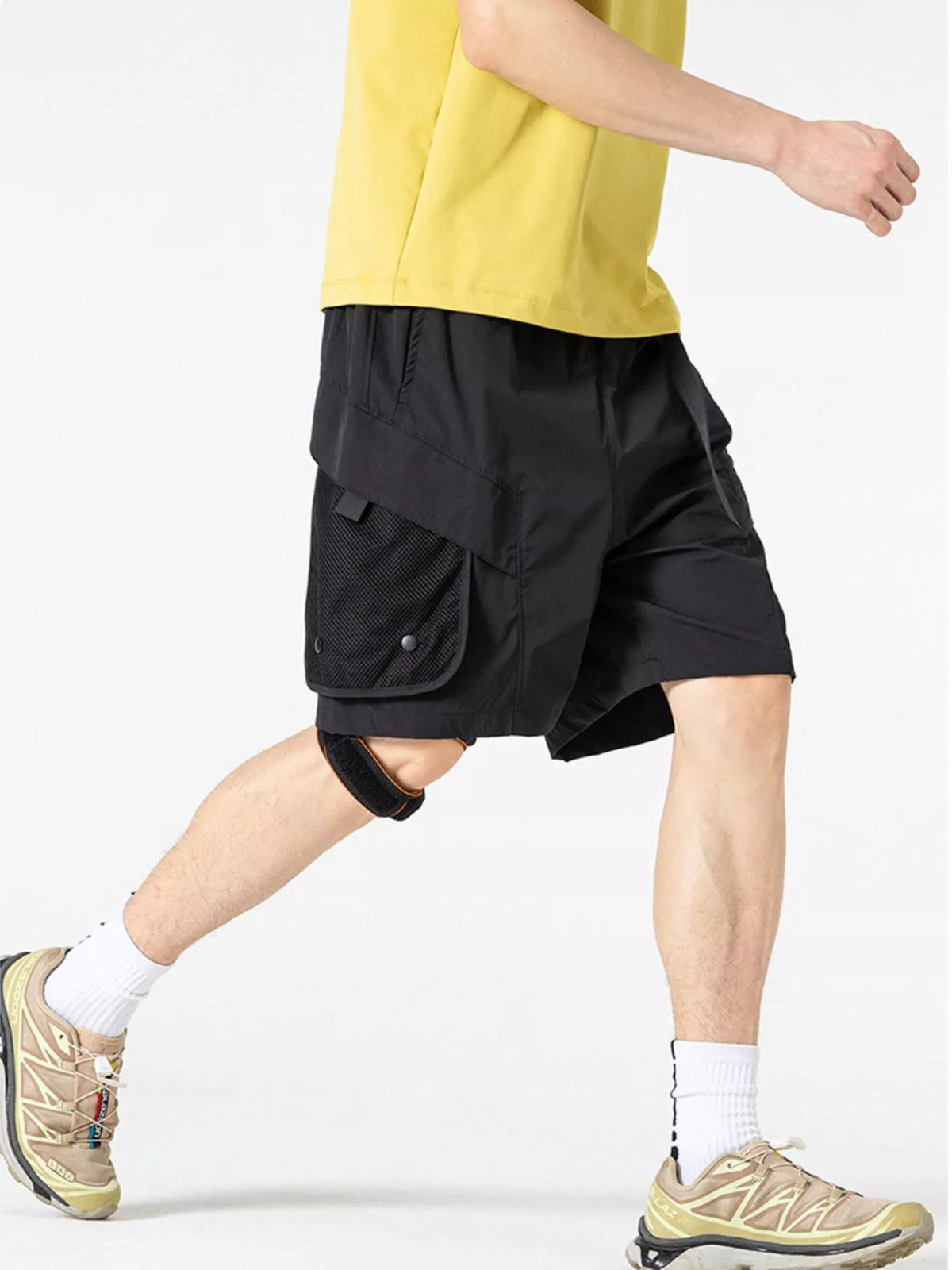Men's Multi-Pocket Quick-Dry Cargo Shorts in Cloud Gray, view 14