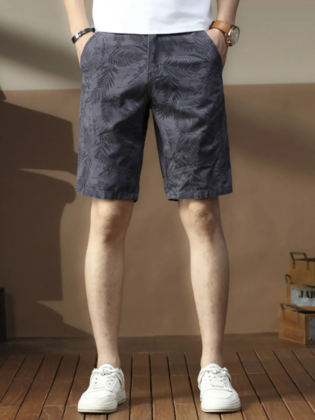 Men's Printed Loose Fit Shorts in Grey