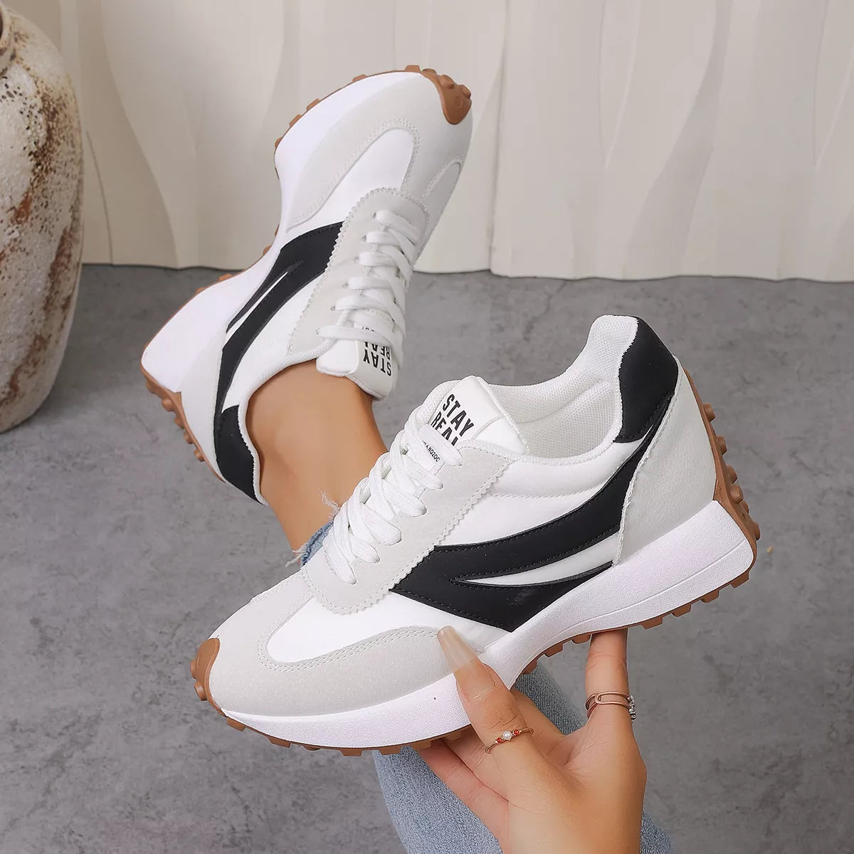 Color‑Blocked Platform Casual Sneakers - Lilixa.store