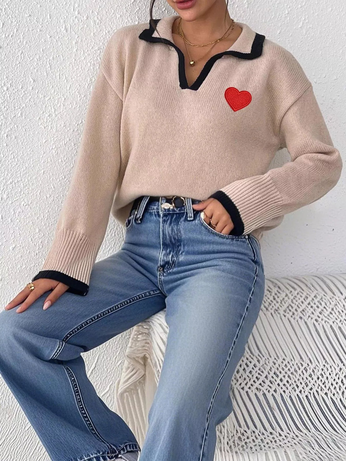 Contrast Trim Heart Embroidered Polo Collar Sweater, view 2