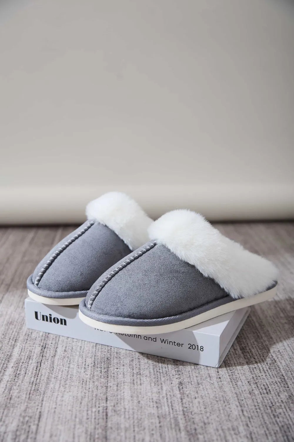 Faux Fur Round Toe Slippers - Lilixa.store