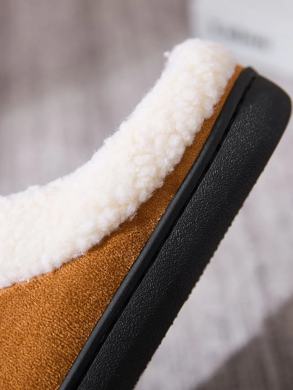 Contrast Round Toe Flat Slippers - Lilixa.store