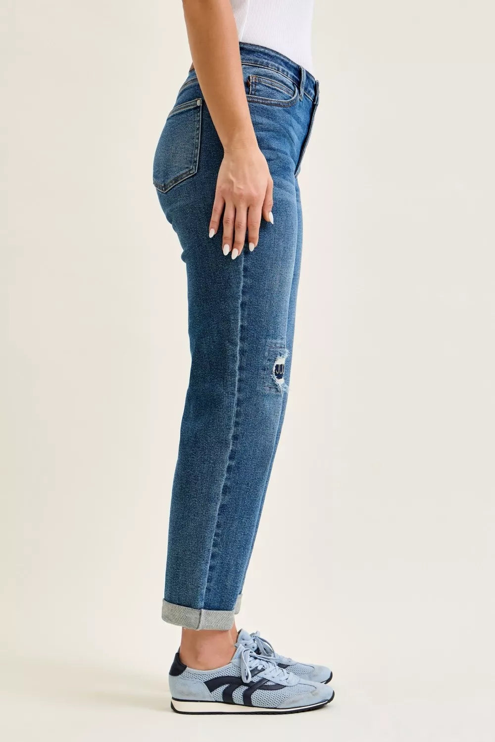 Judy Blue Mid Rise Boyfriend Embroidered Repair Patch Jeans - Lilixa.store