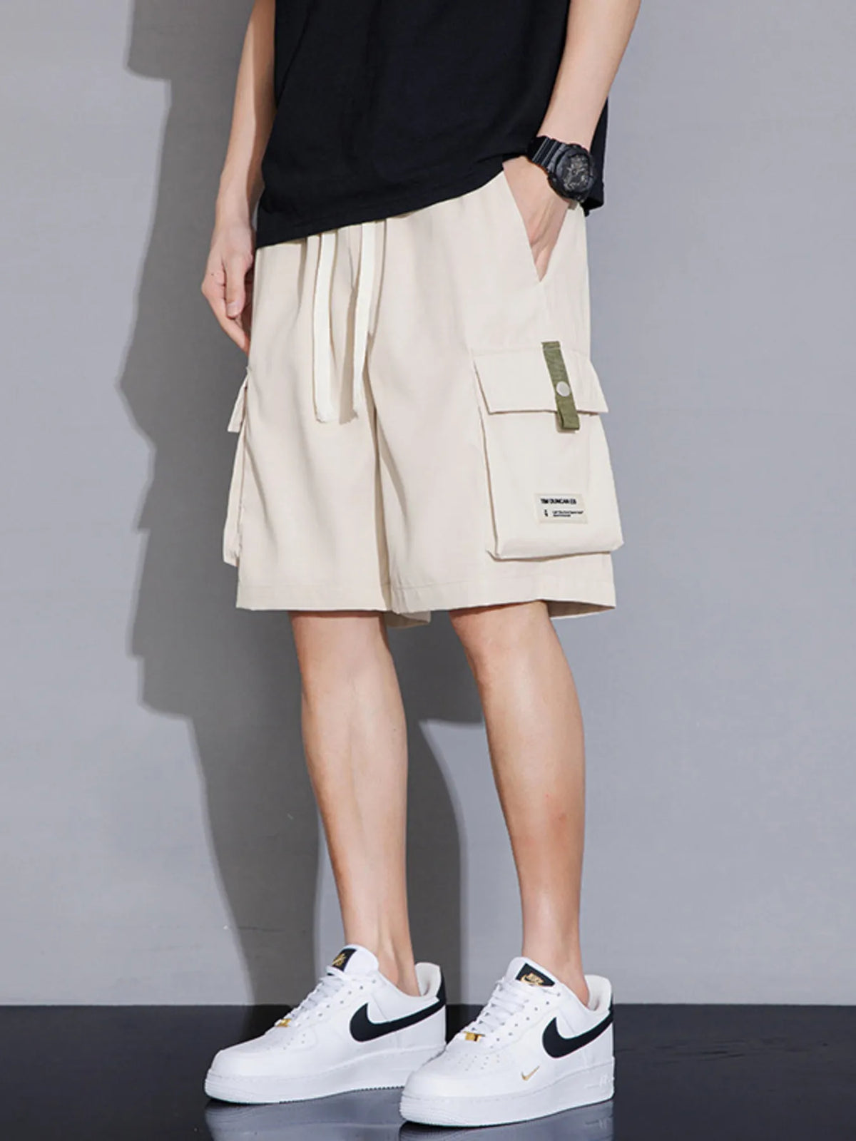Men's Plus Size Casual Cargo Shorts with Drawstring in Khaki
