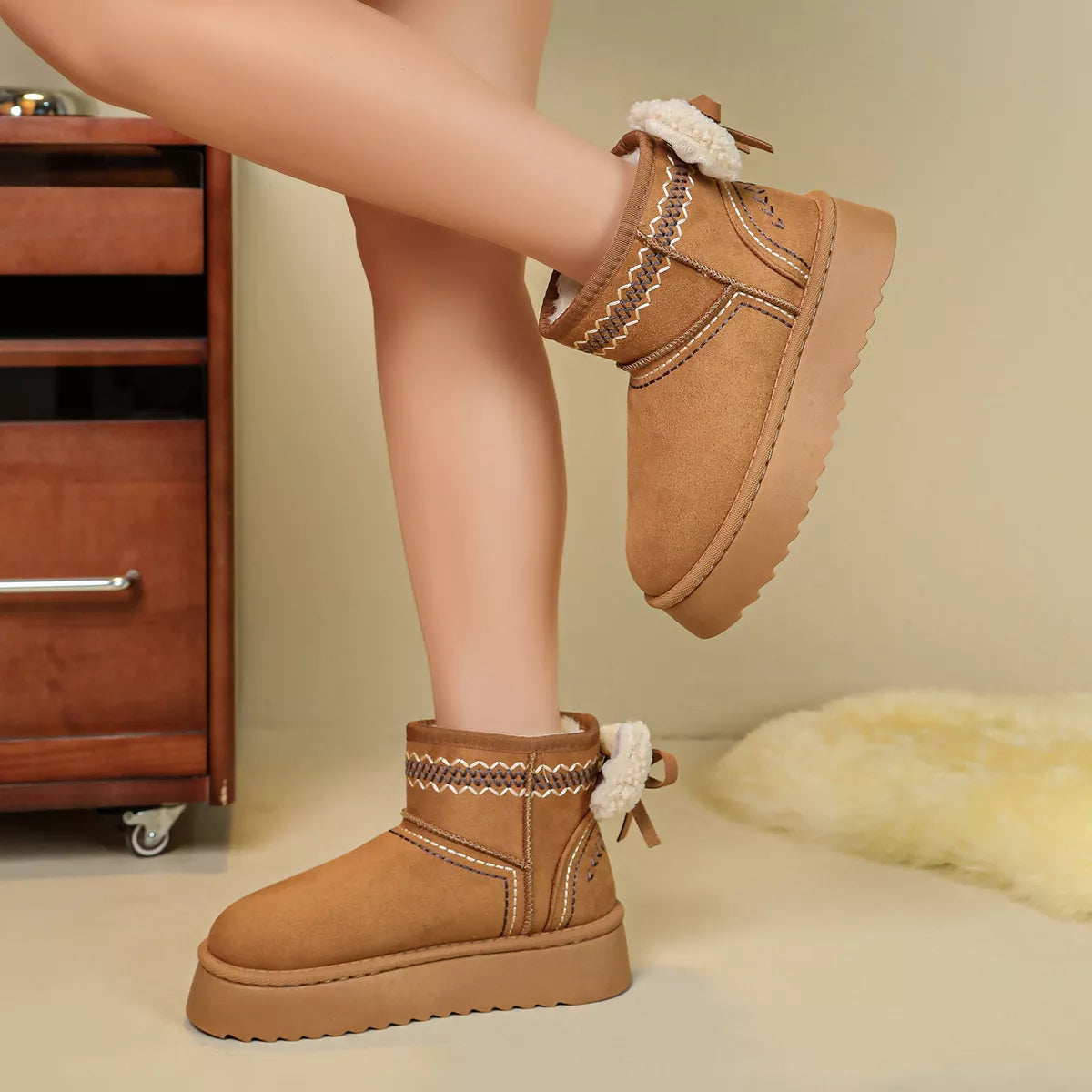 Round Toe Platform Boots - Lilixa.store