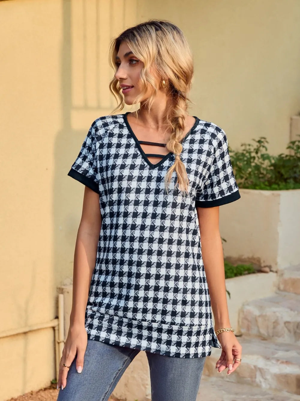 Houndstooth V-Neck Short Sleeve T-Shirt - Lilixa.store