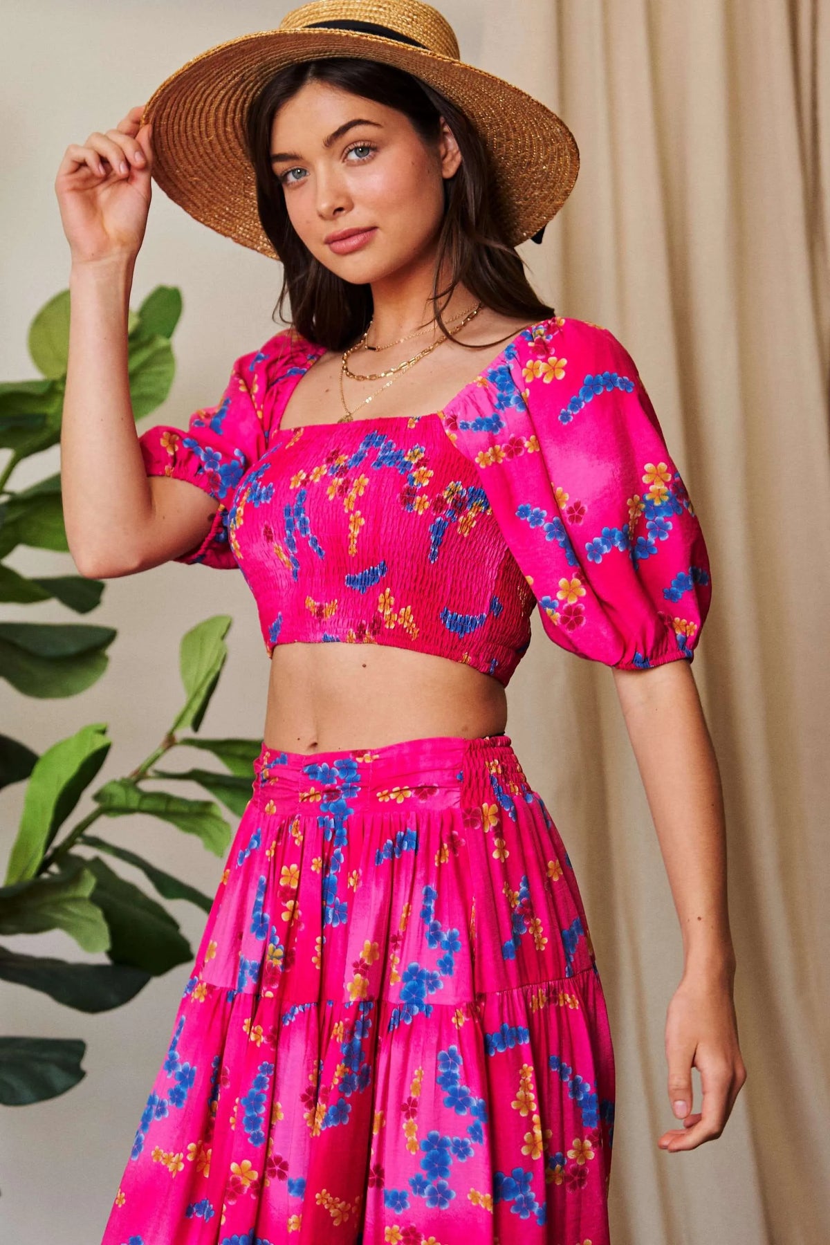 Davi & Dani Smocing Bodice Puff Short Sleeve Printed Crop Top - Lilixa.store