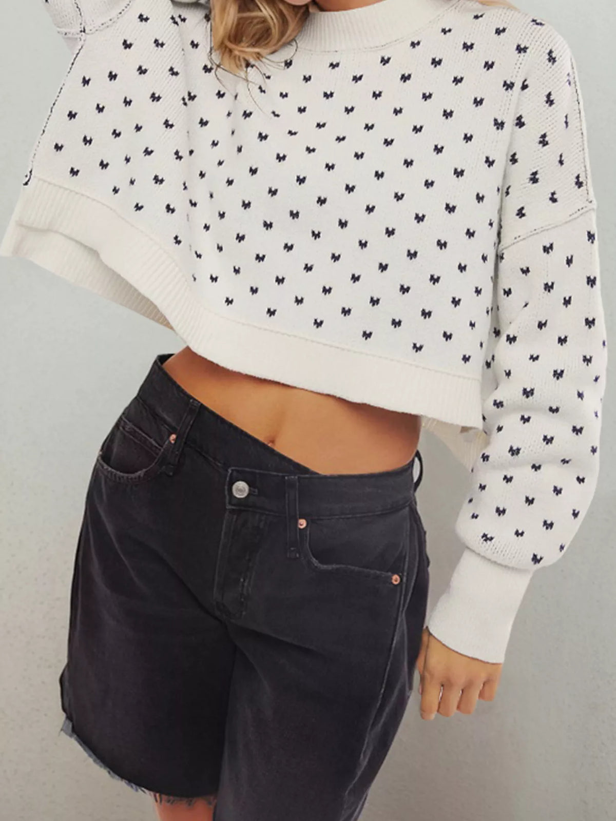 Ribbed Trim Dropped Shoulder Sweater