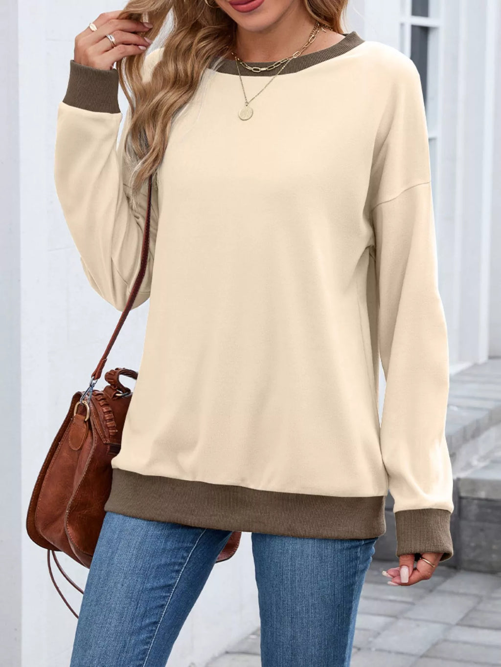 Contrast Trim Long Sleeve Sweatshirt - Lilixa.store