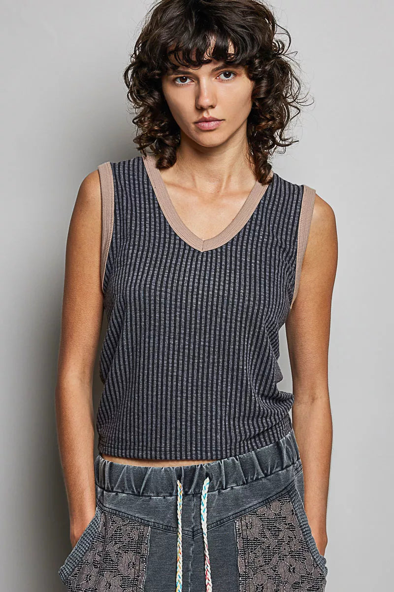 POL V-Neck Contrast Ribbed Sleeveless Tank - Lilixa.store