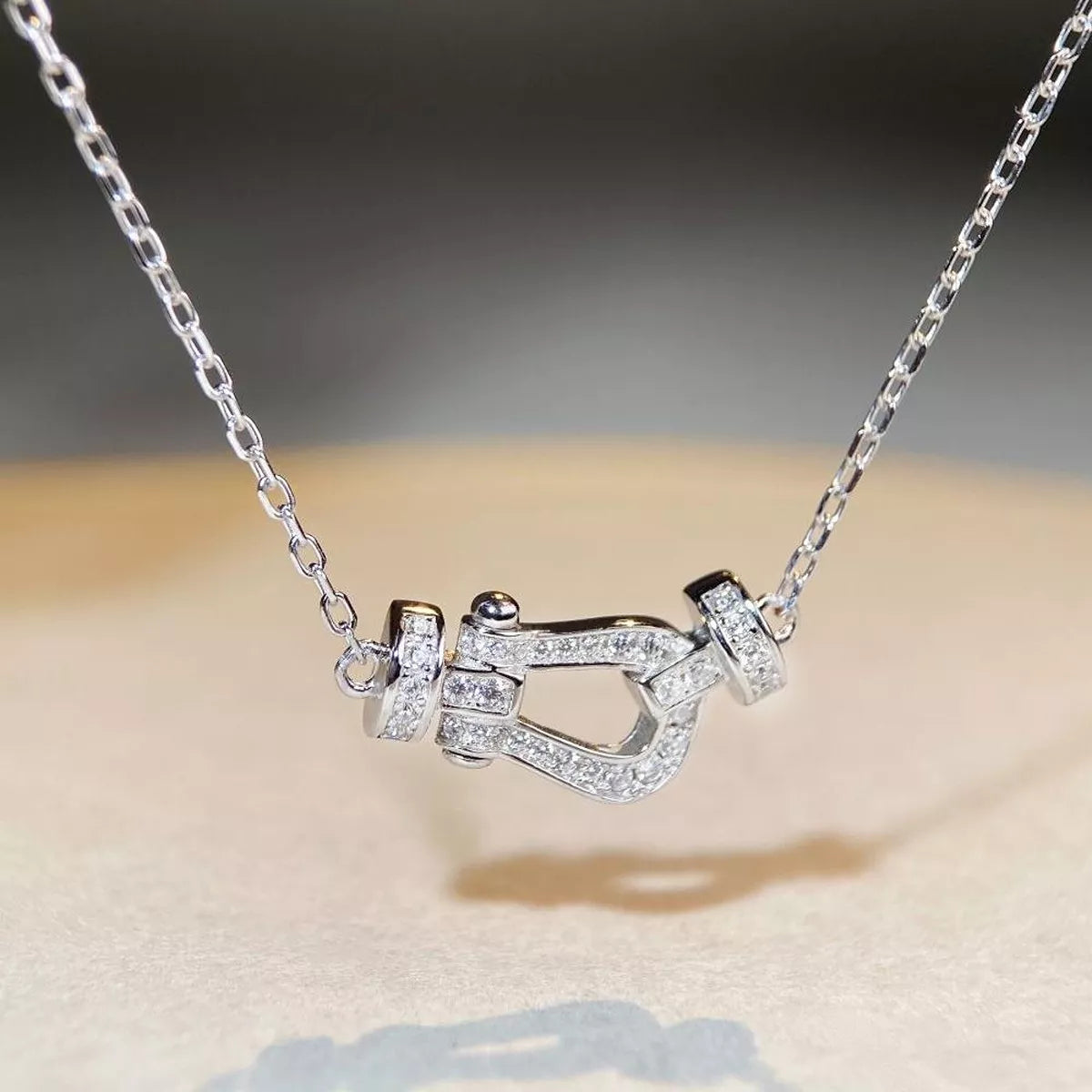 925 Sterling Silver Zircon Horseshoe Necklace