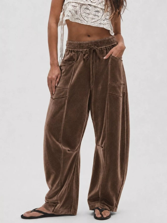 Velvet Wide-Leg Pants in Brown
