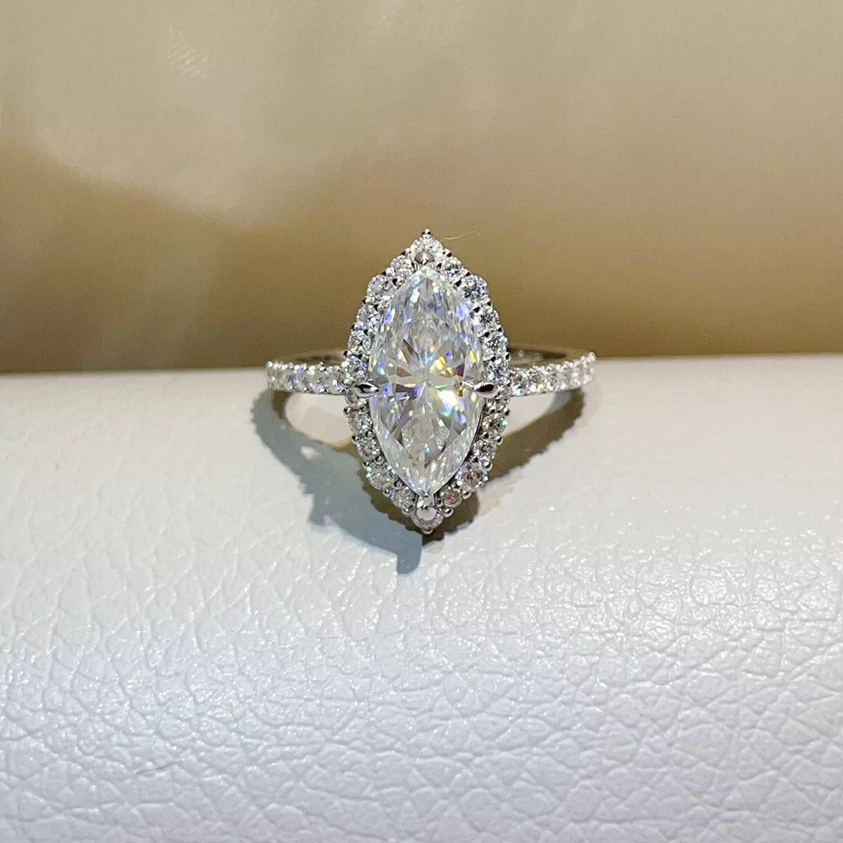 3 Carat 925 Sterling Silver Moissanite Ring - Lilixa.store