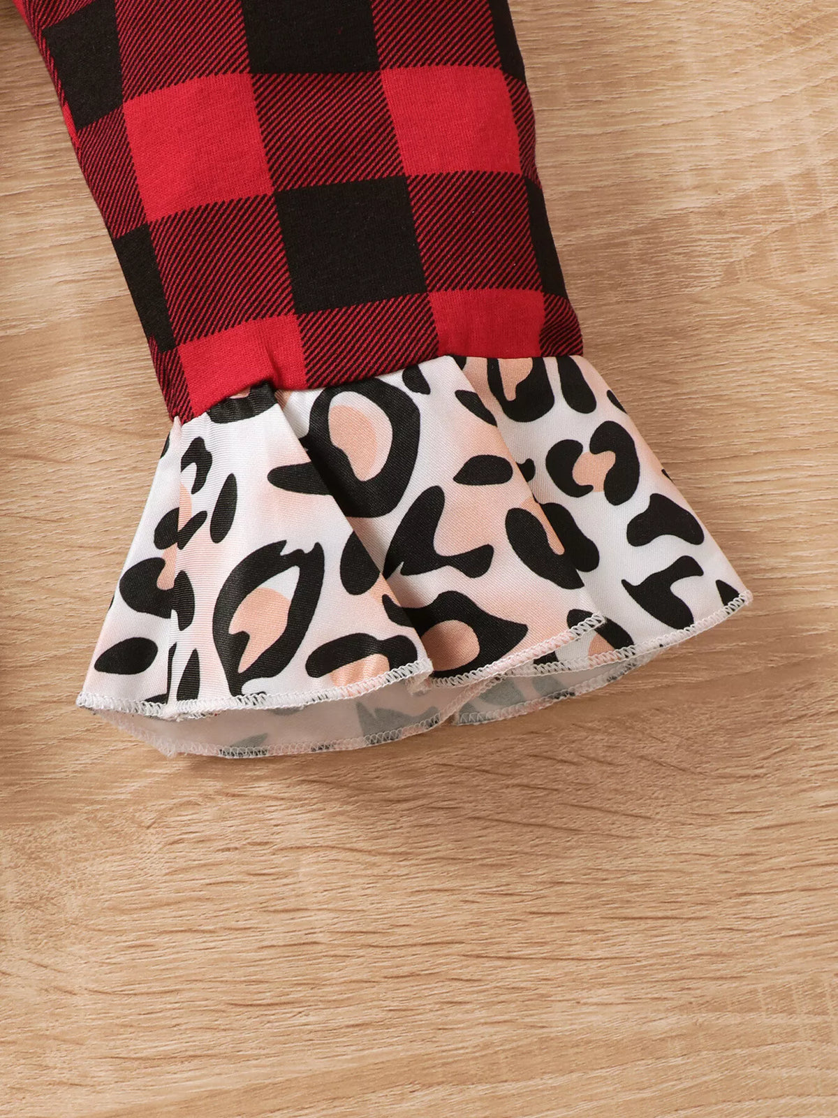 Children's Christmas Tree Graphic Top and Plaid Ruffle Pants Set with Headband in Red, view 9