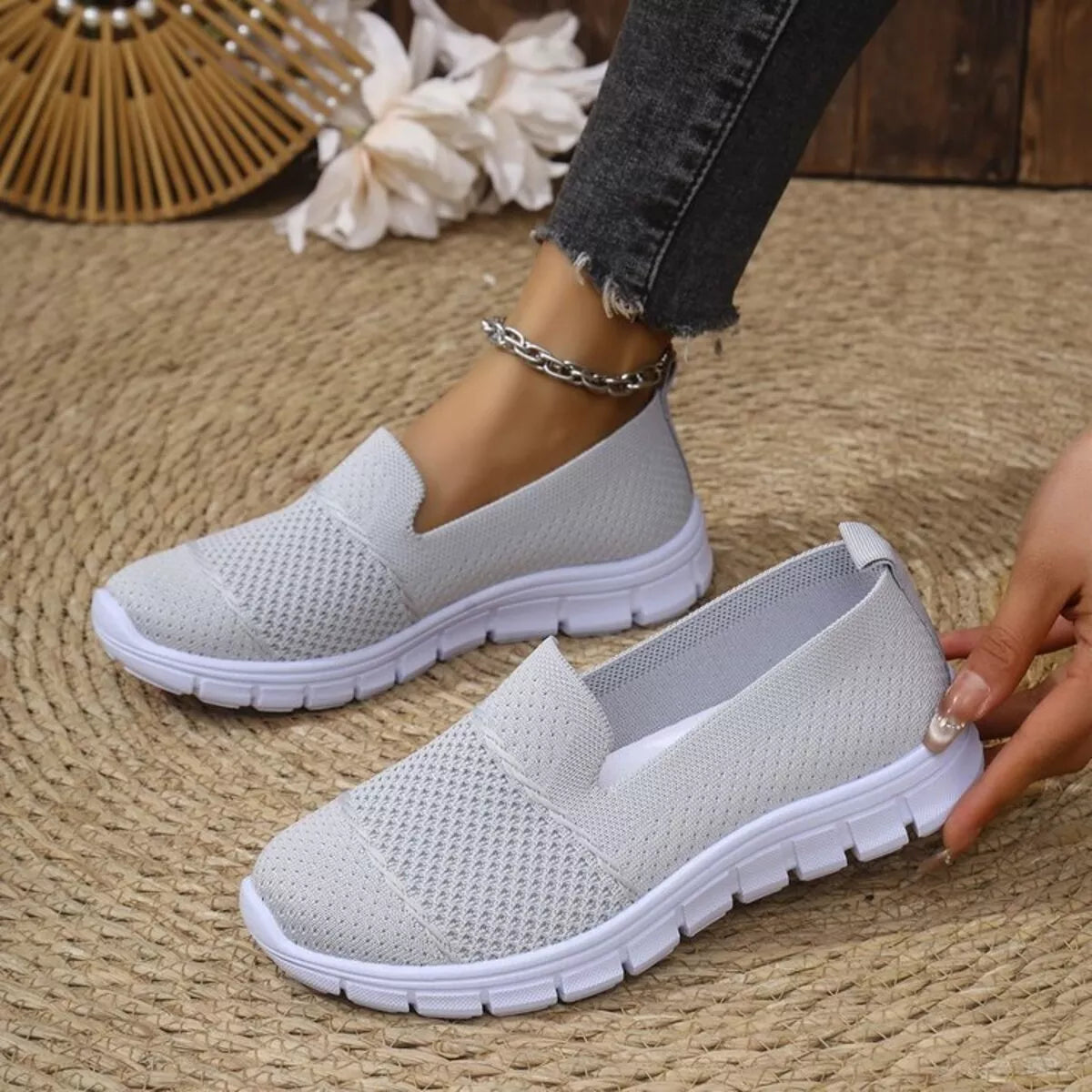 Round Toe Flats Slip-Ons - Lilixa.store