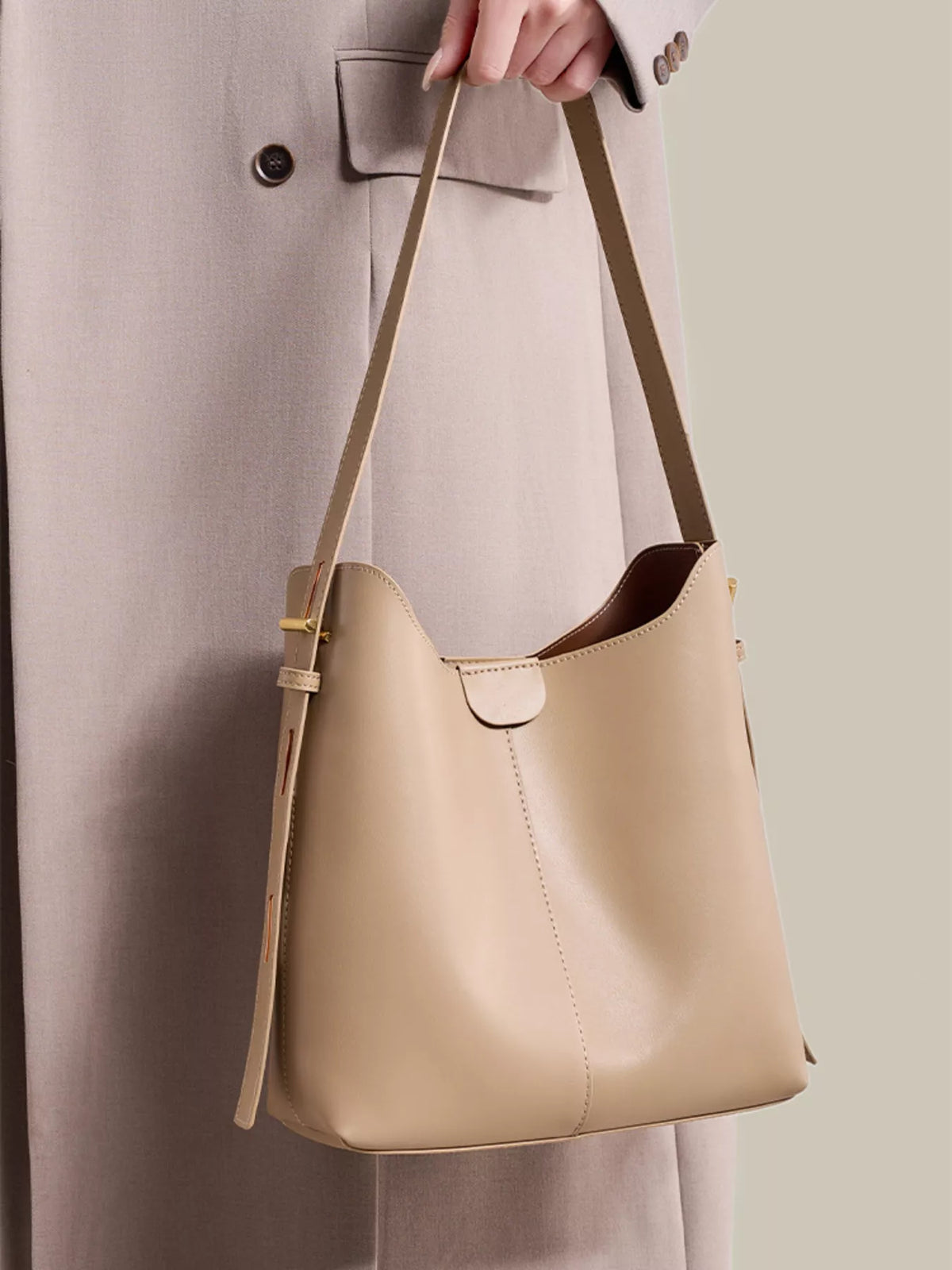 Adjustable Strap Shoulder Bag