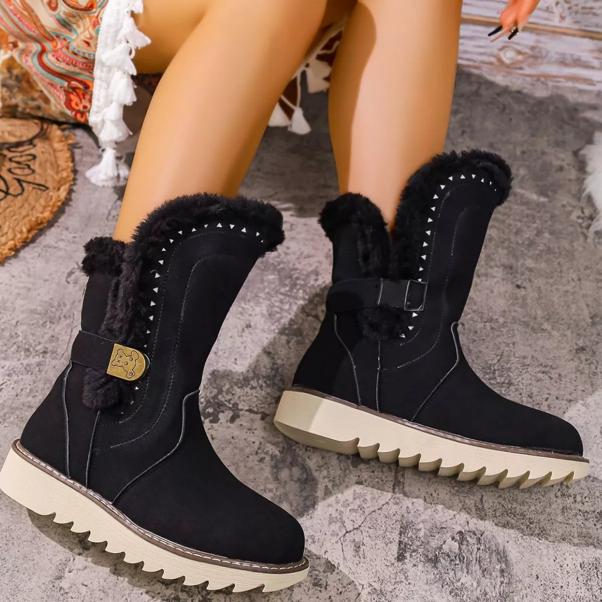 Round Toe Platform Boots - Lilixa.store