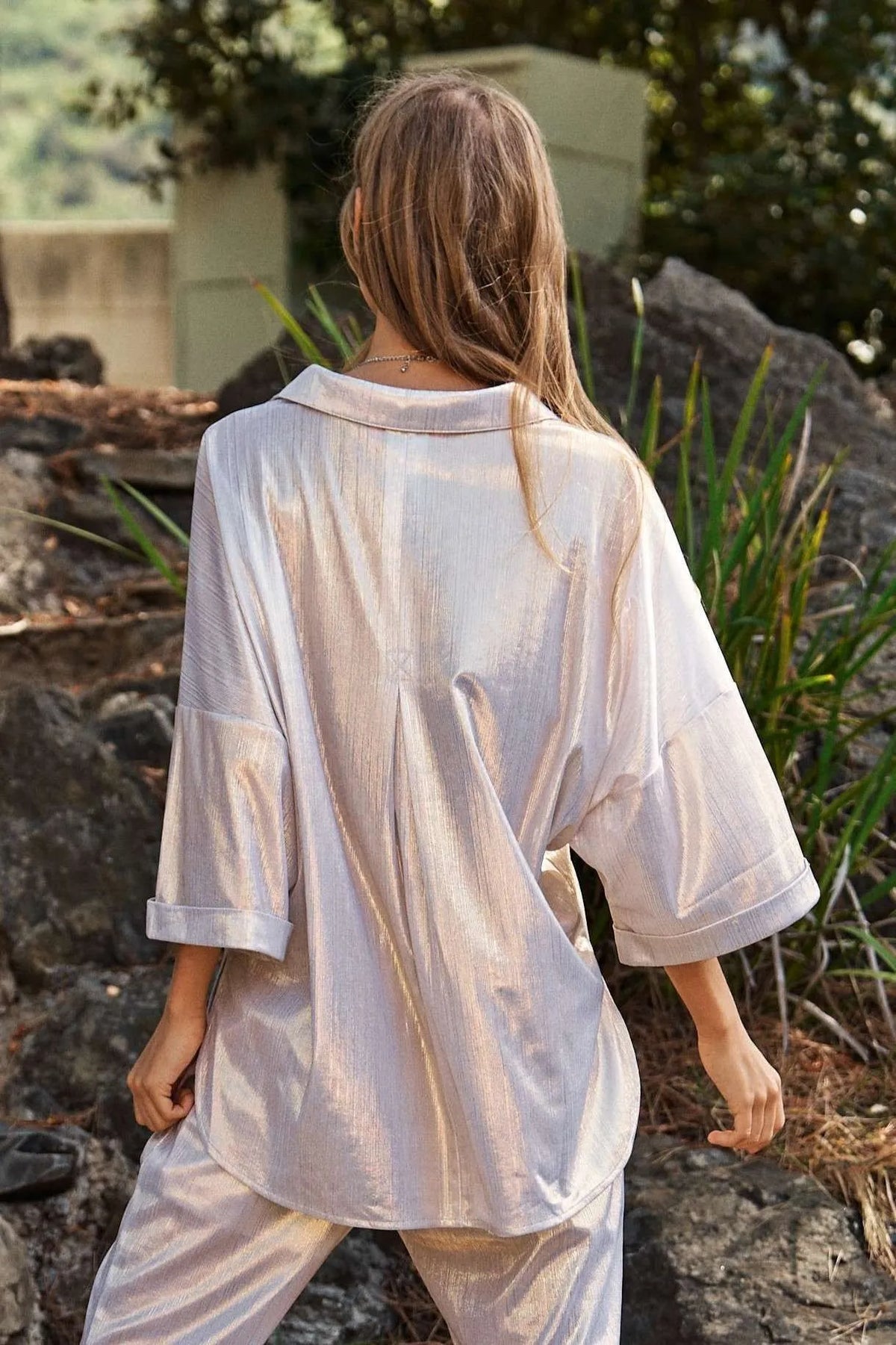 Davi & Dani Solid Sparkling Shimmer Pocket Button Front Shirt - Lilixa.store
