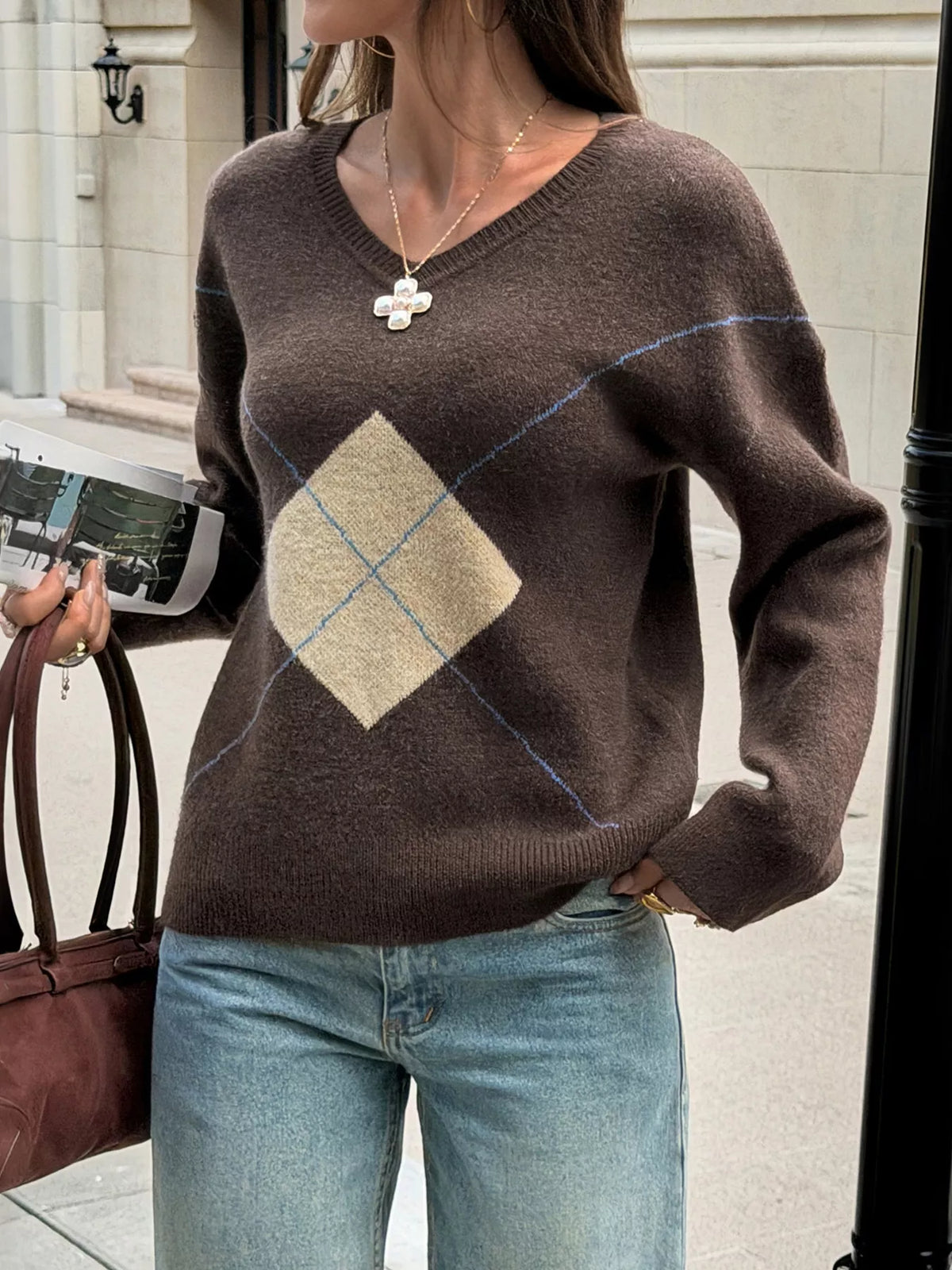Argyle Pattern V-Neck Knit Sweater - Lilixa.store
