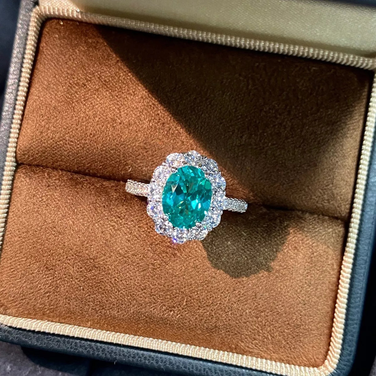 925 Sterling Silver Emerald Ring - Lilixa.store