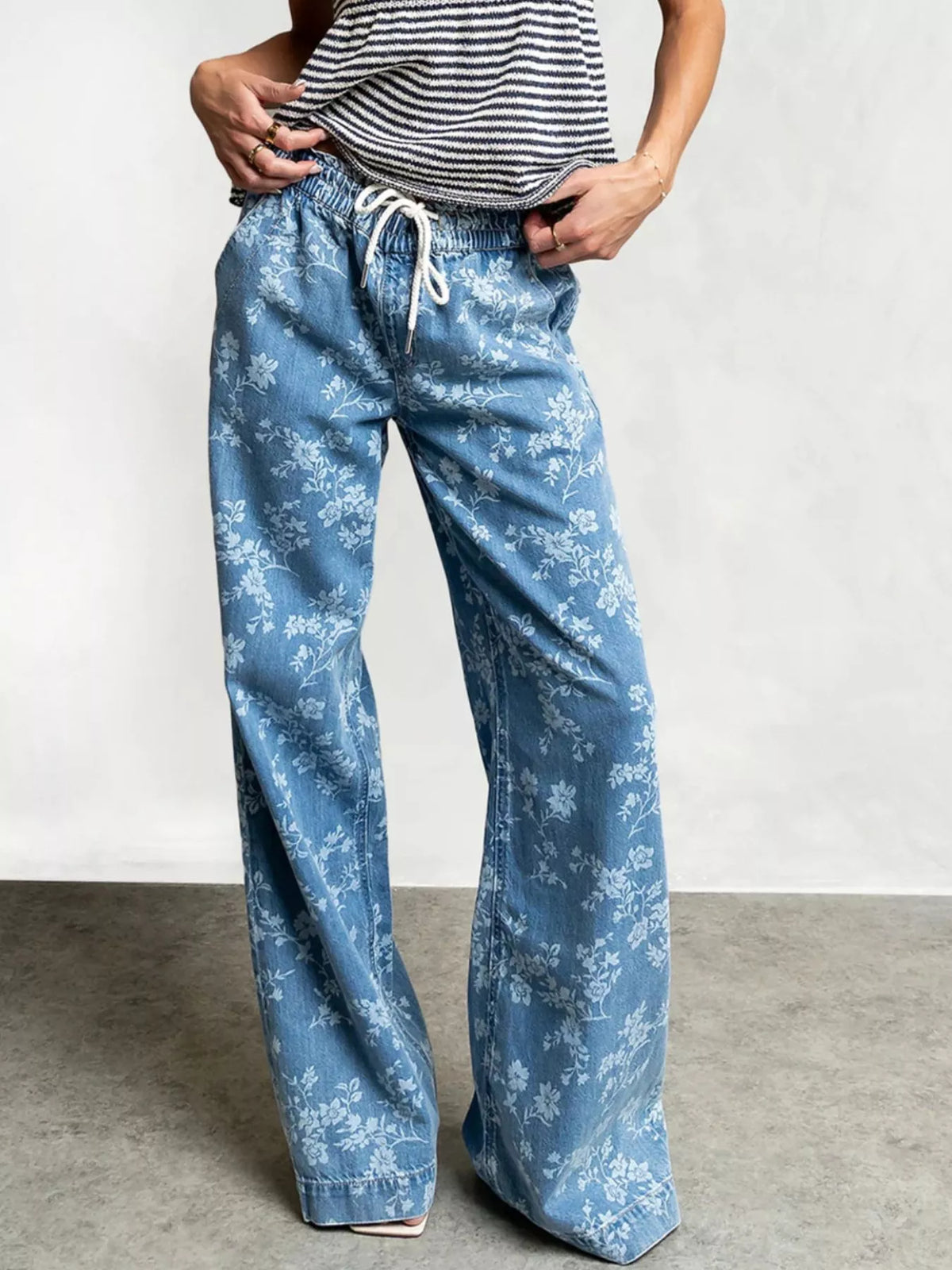 Drawstring Floral Wide-Leg Jeans - Lilixa.store