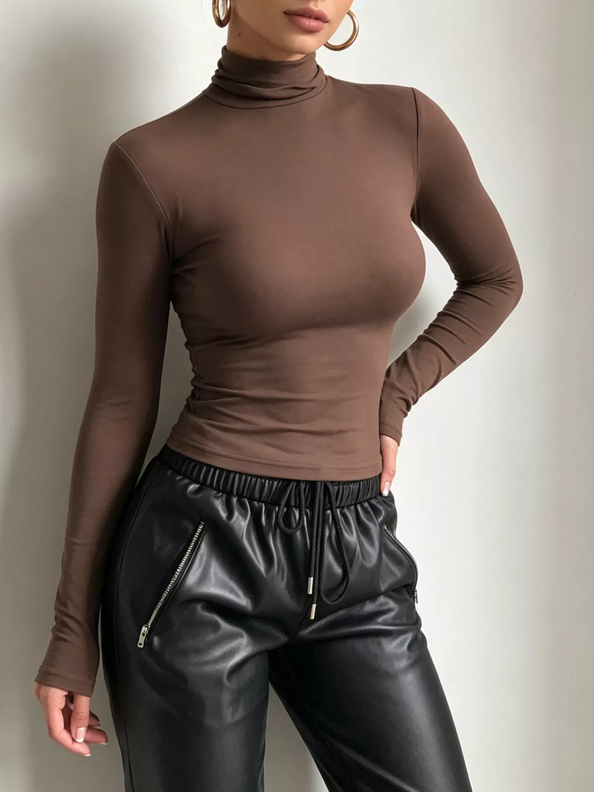 Mock Neck Long Sleeve Slim Fit T-Shirt in Brown
