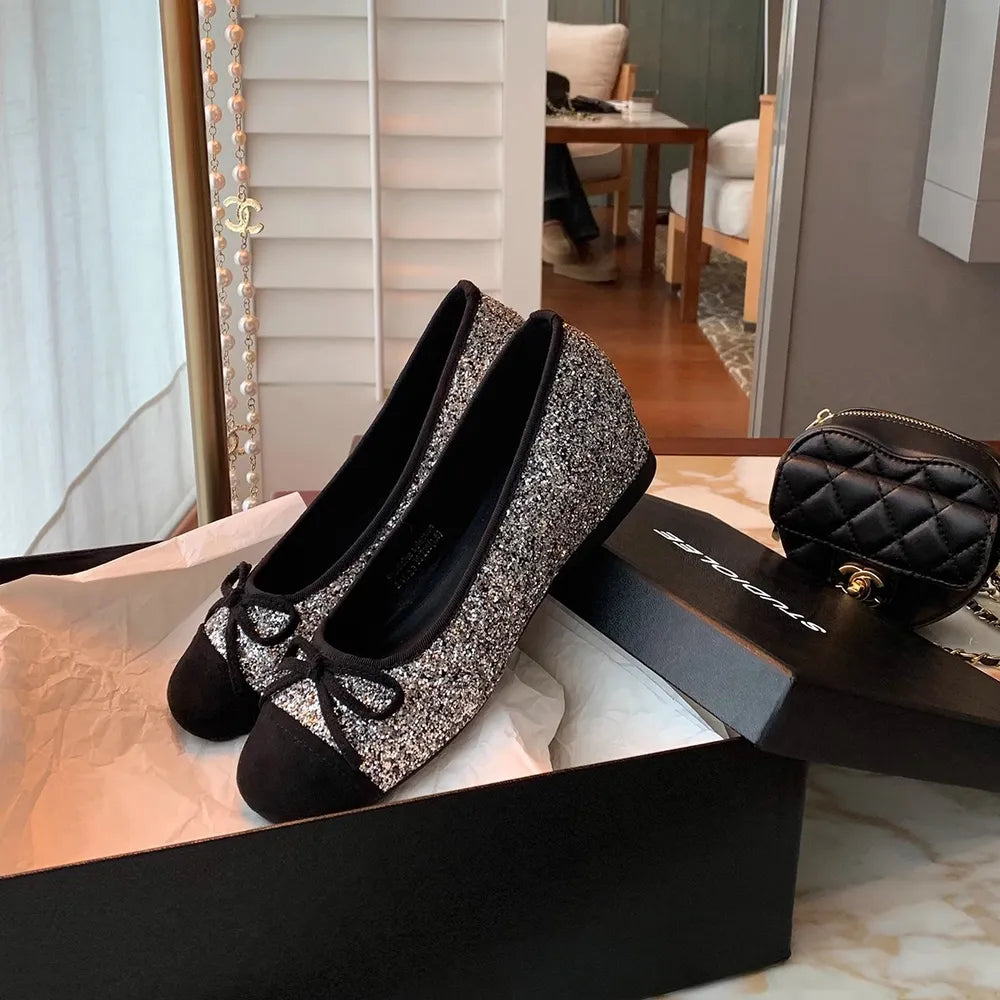 Bow Contrast Sequin Round Toe Slip-Ons in Silver