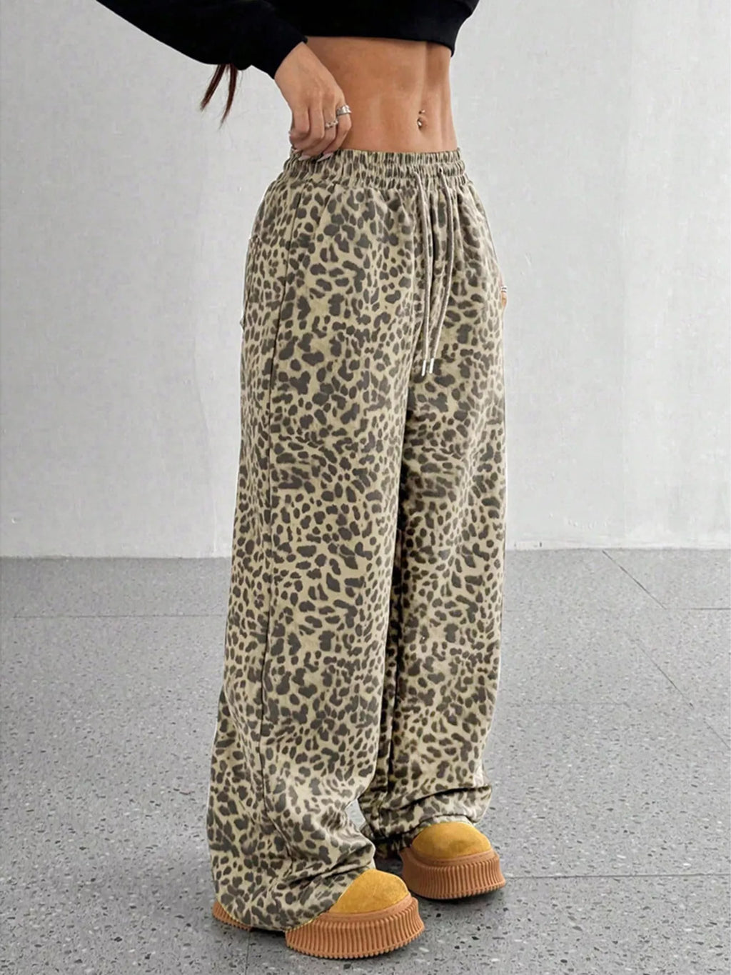Full Size Leopard Print Wide Leg Pants Plus Size - Lilixa.store