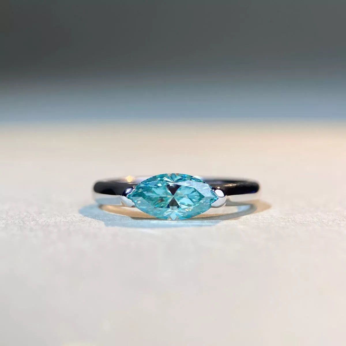 1 Carat Moissanite 925 Sterling Silver Ring - Lilixa.store