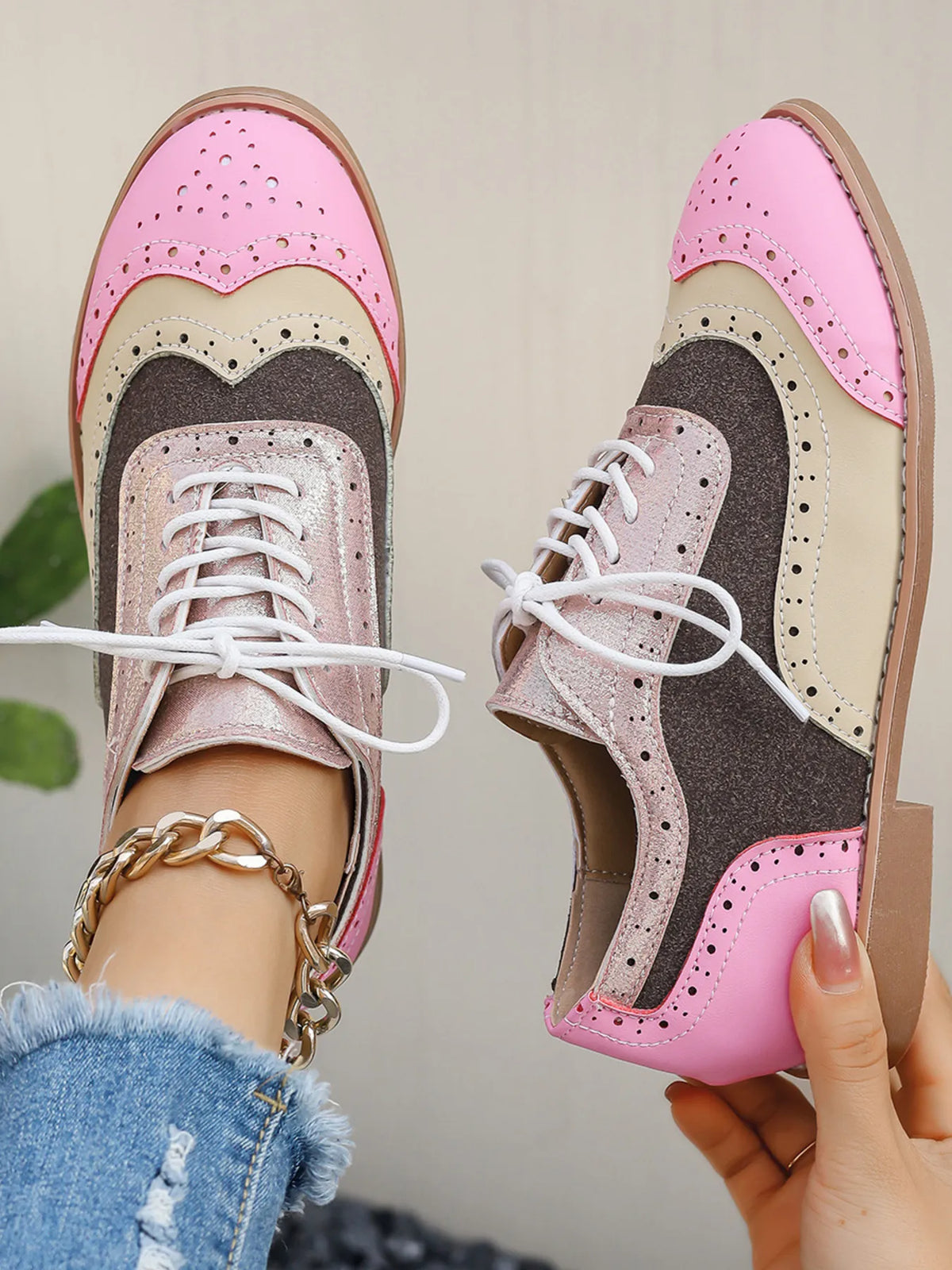 Round Toe Flats Color Block Loafers in Pink