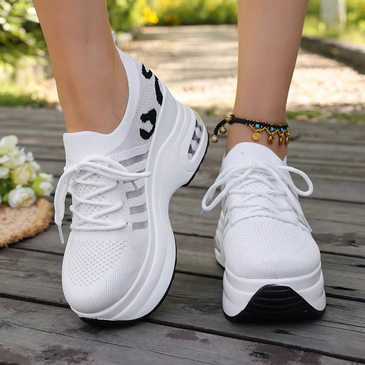 Round Toe Platform Sneakers - Lilixa.store