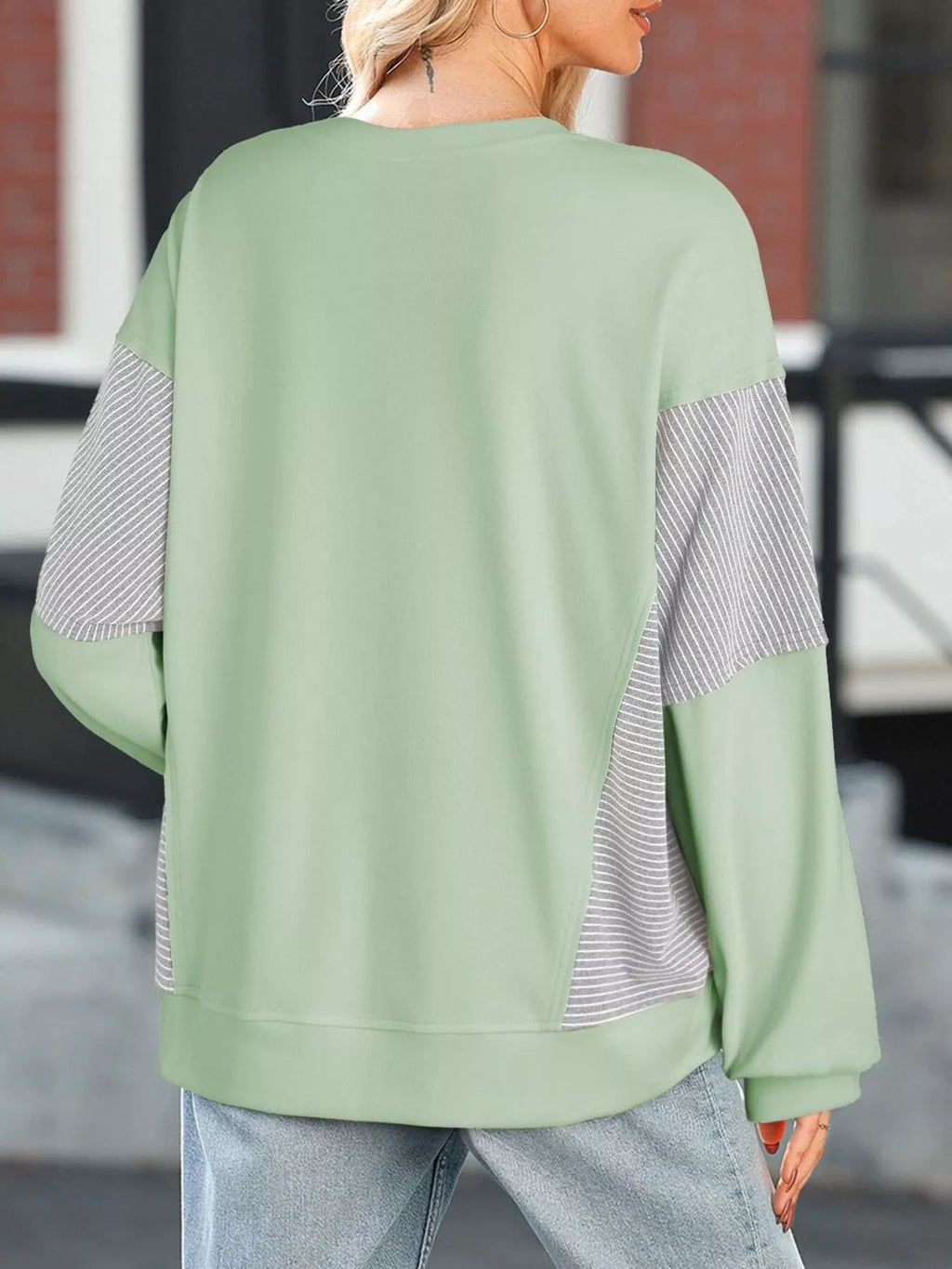 Striped Round Neck Long Sleeve Sweatshirt - Lilixa.store