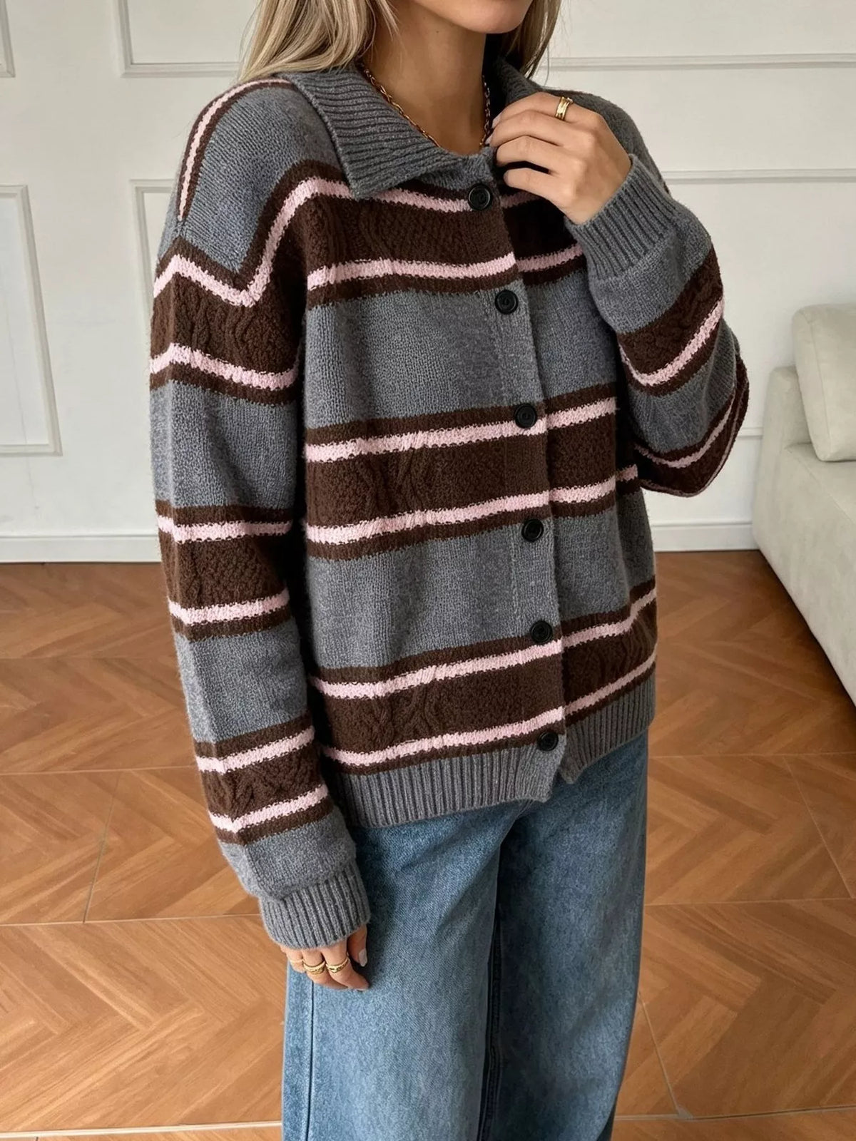 Vintage-Inspired Striped Knit Cardigan with Polo Collar in Gray