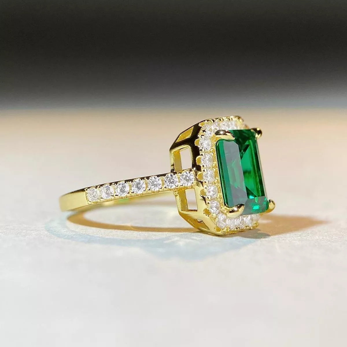 925 Sterling Silver Zircon Geometric Ring