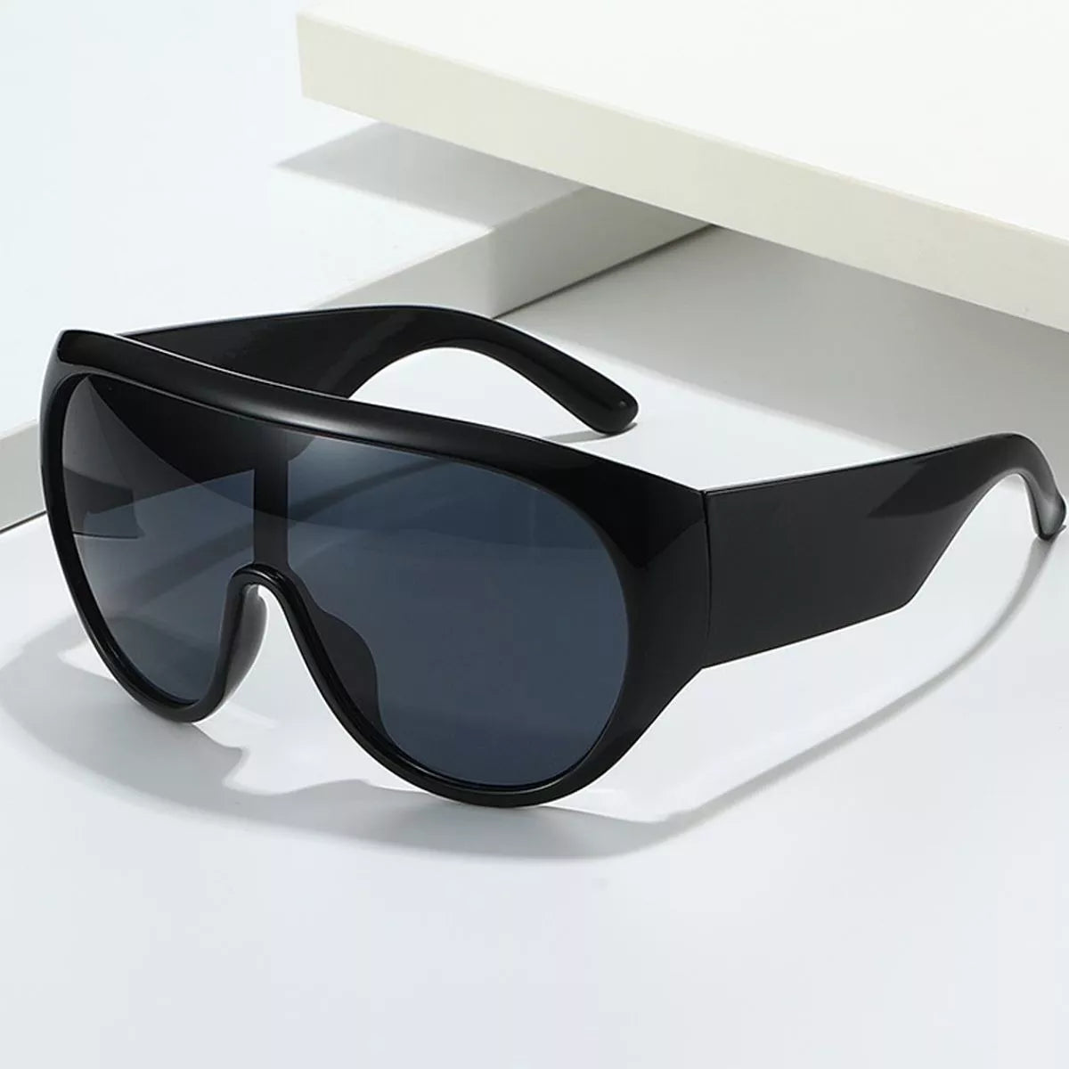 Oversized Tinted Lenses Sunglasses - Lilixa.store