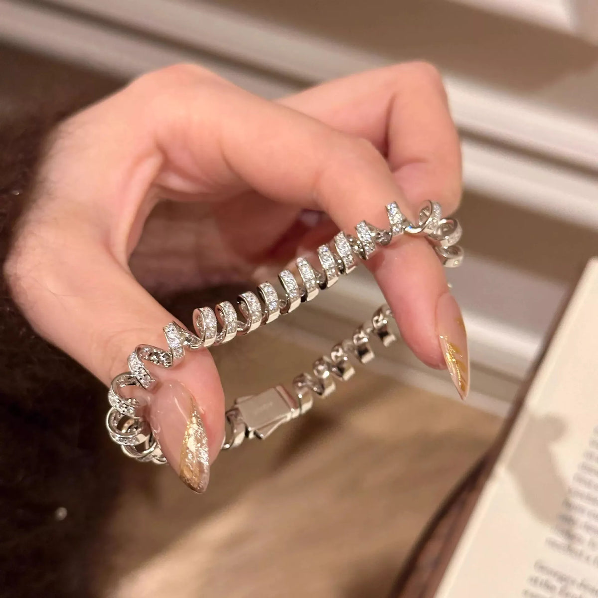 Alloy Zircon Silver-Plated Coil Bracelet, view 4