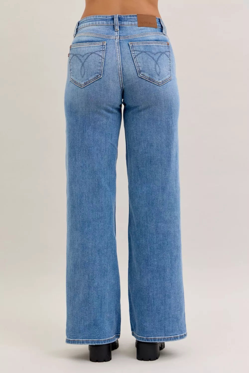 Judy Blue Mid Rise Retro Wide Leg Jeans - Lilixa.store