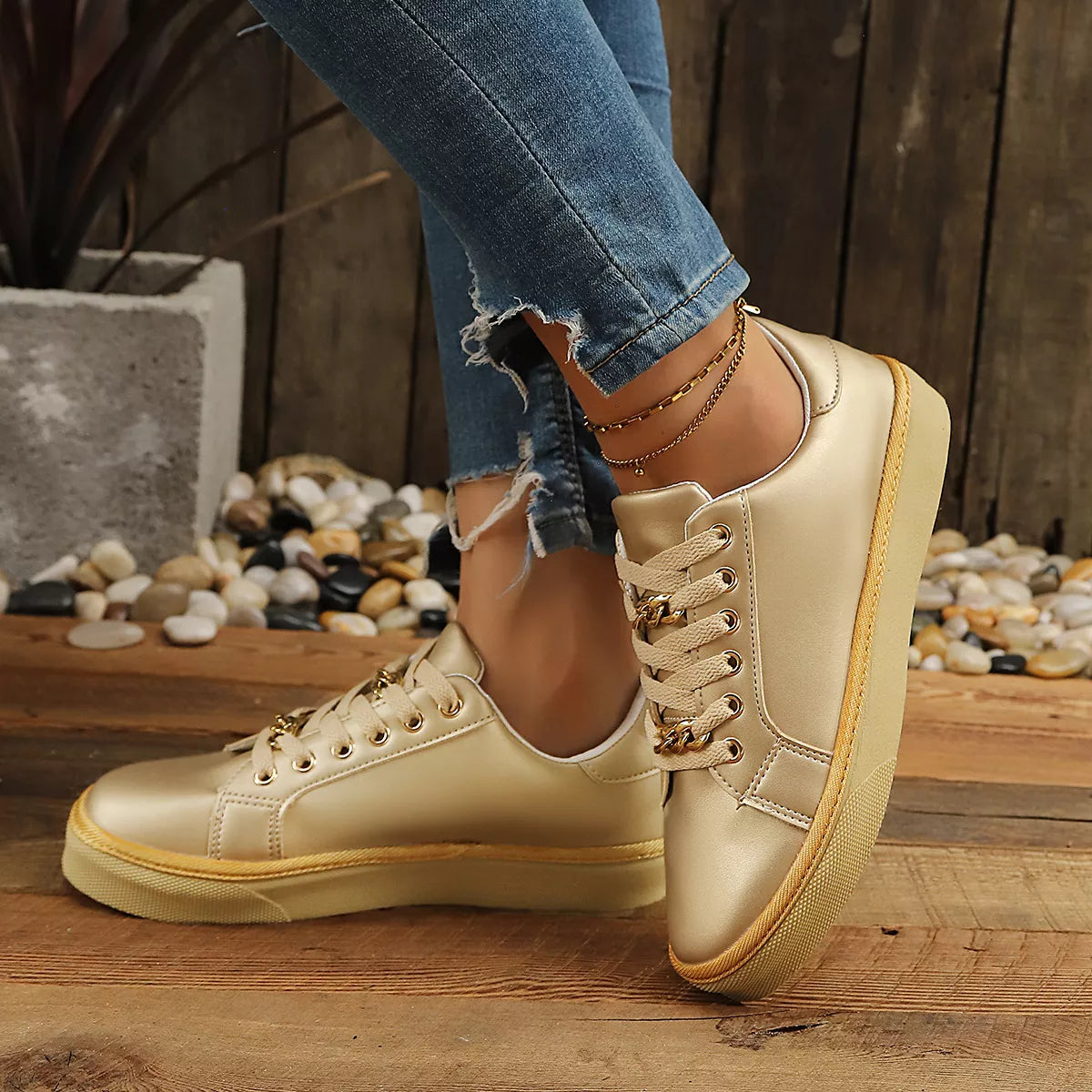 Round Toe Platform Sneakers - Lilixa.store