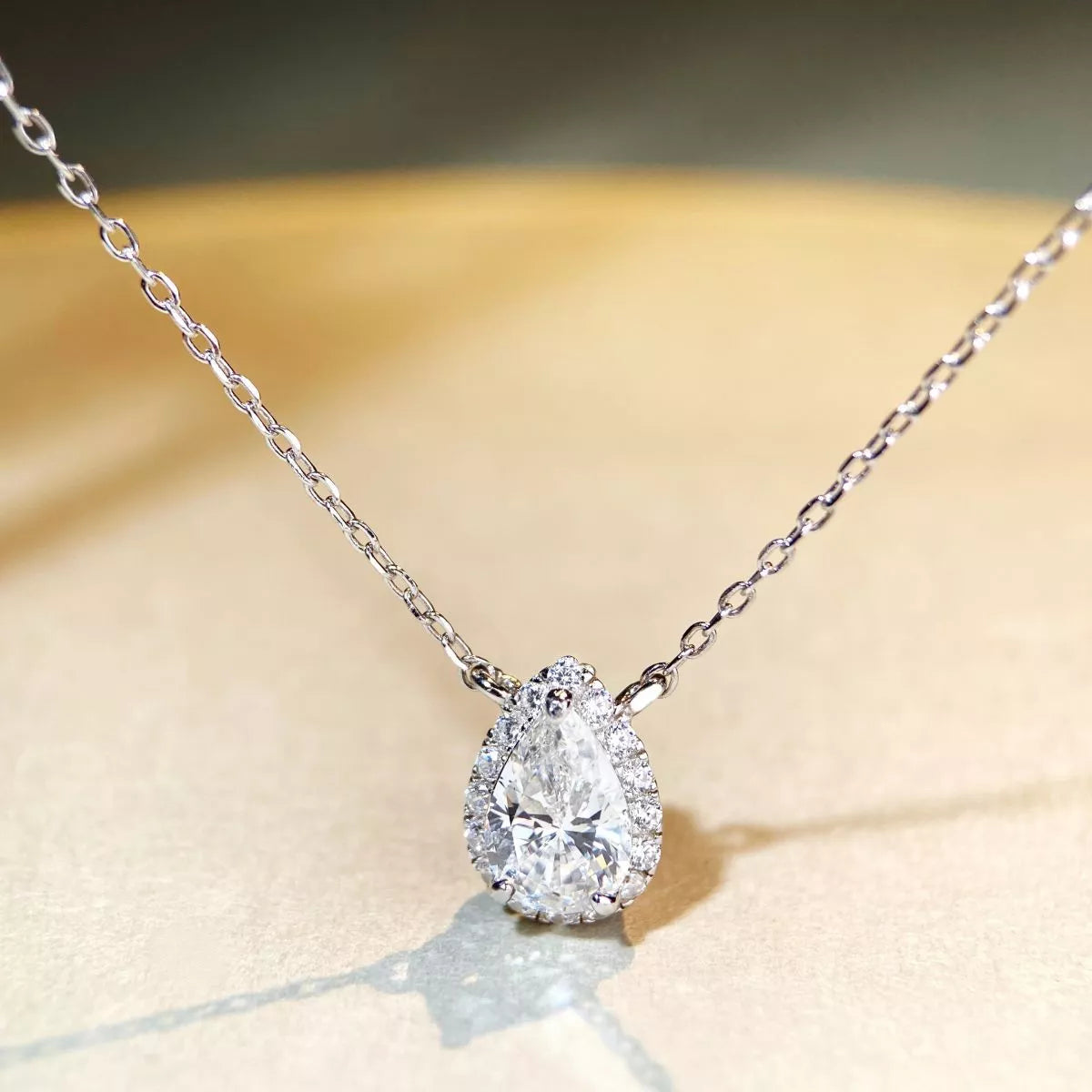 1.5 Carat 925 Sterling Silver Moissanite Teardrop Necklace - Lilixa.store